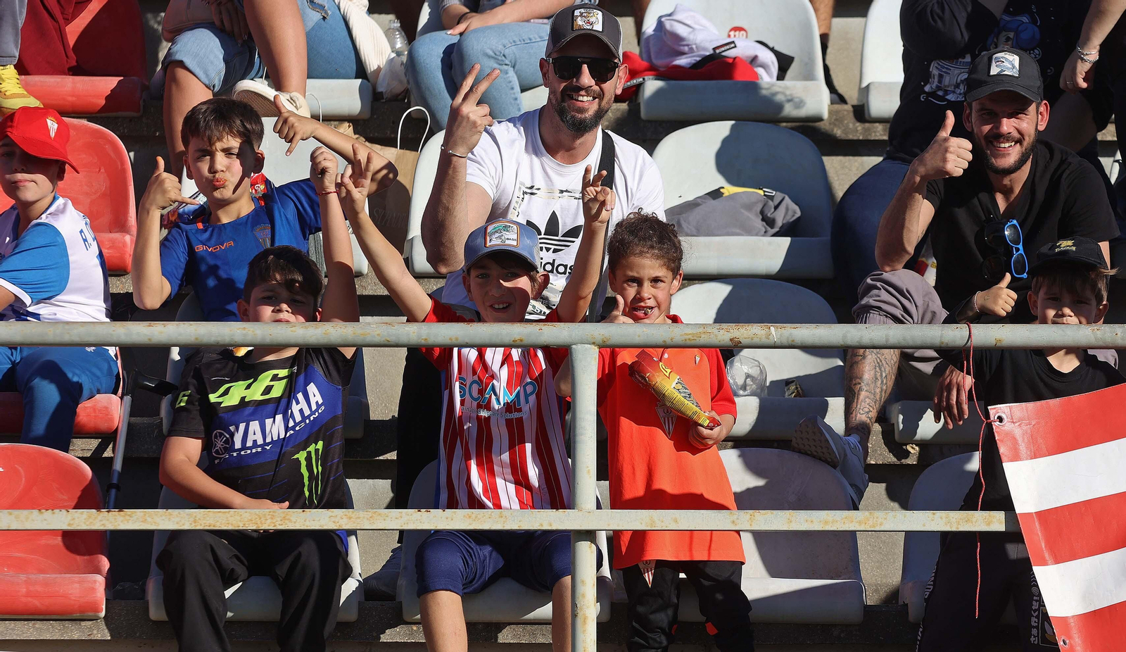 Búscate en el Nuevo Mirador durante el Algeciras - Real Madrid Castilla de Primera Federación