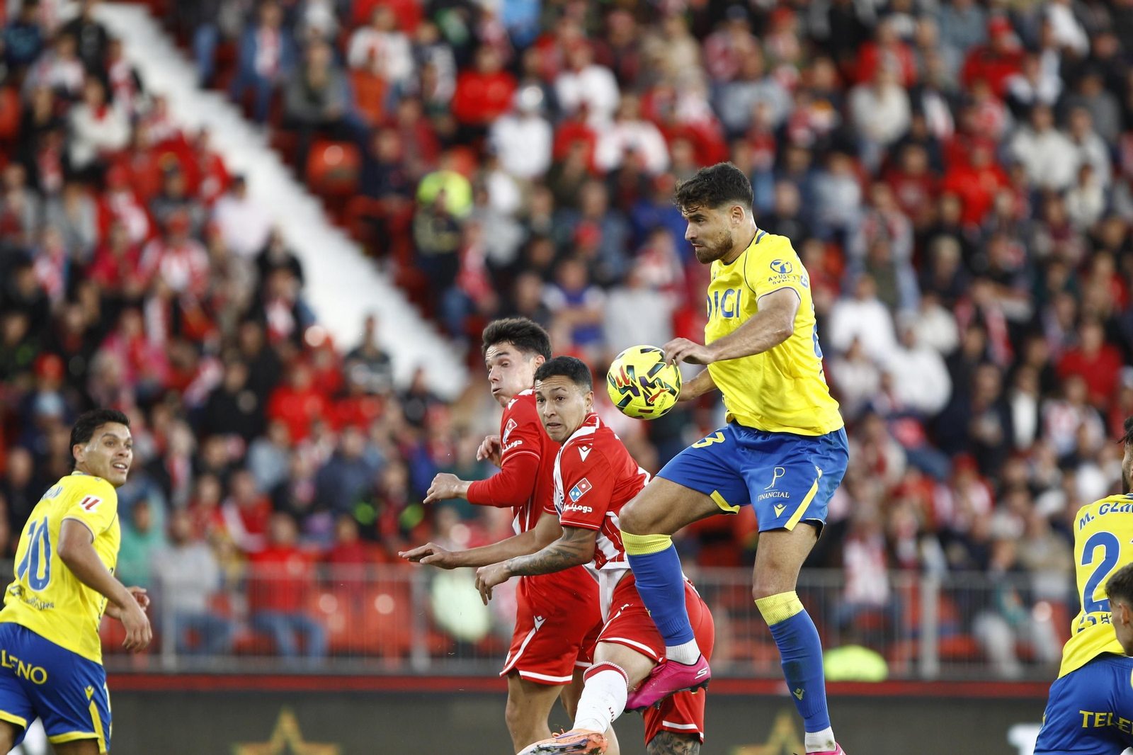 El partido U.D. Almería-Cádiz C.F. en imágenes
