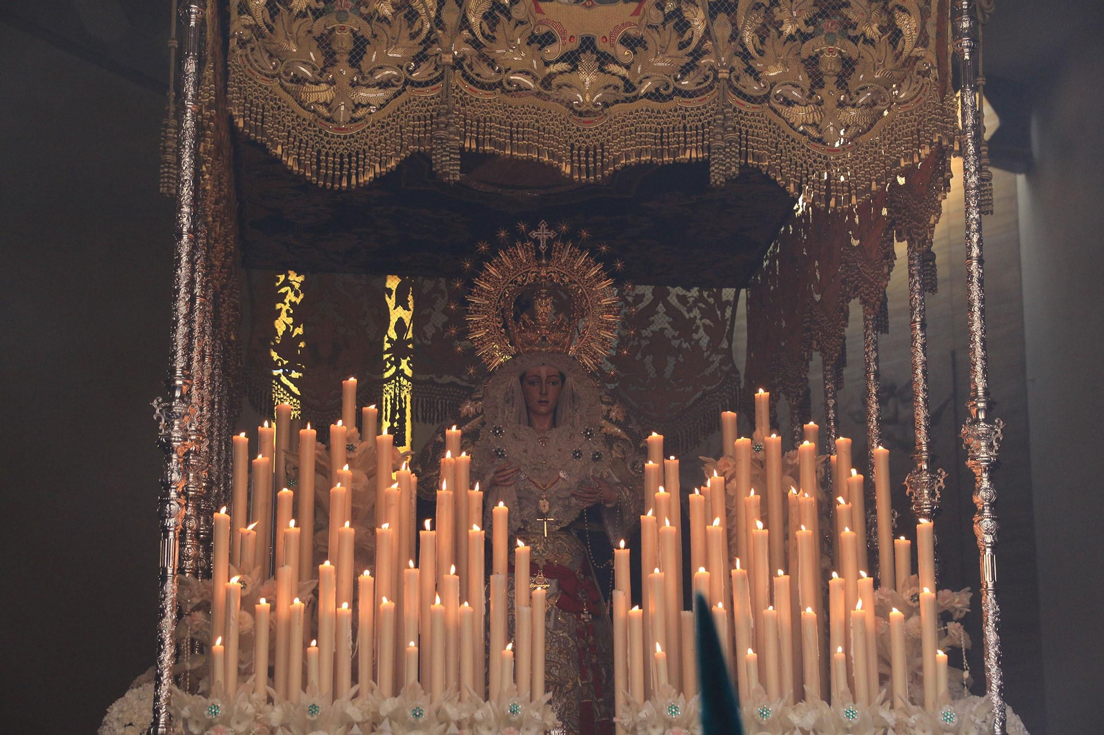 La procesión de la Macarena, en imágenes