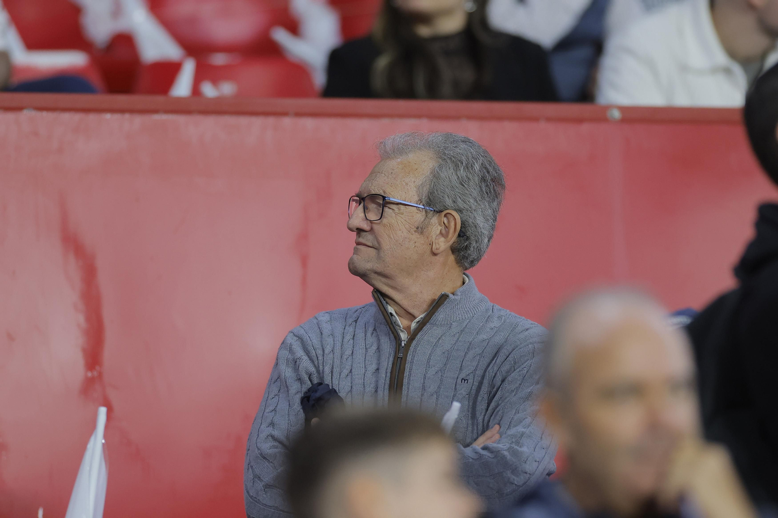 Búscate en las fotos del Sevilla-Arsenal