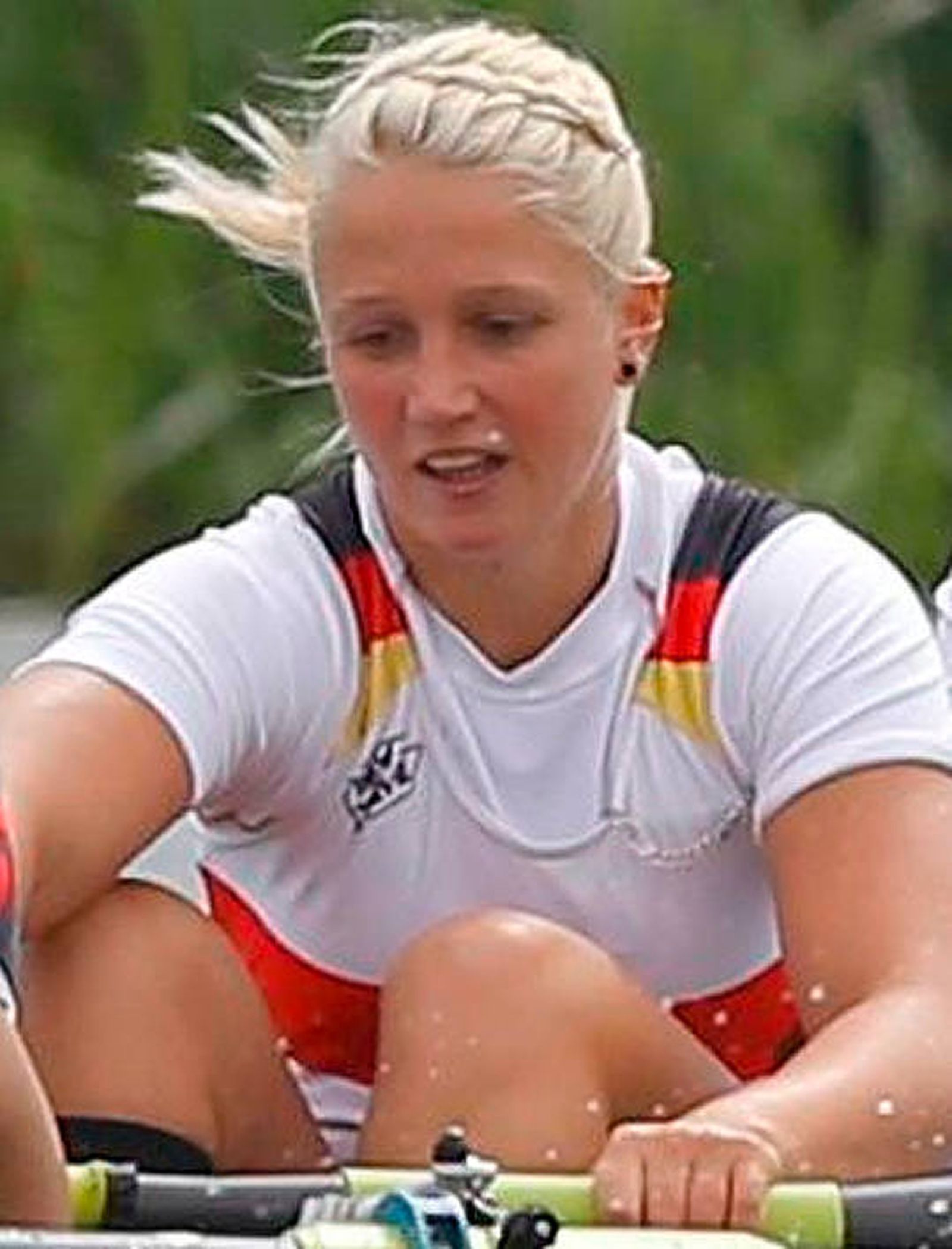 Una remera alemana abandona los Juegos por vínculos neonazis