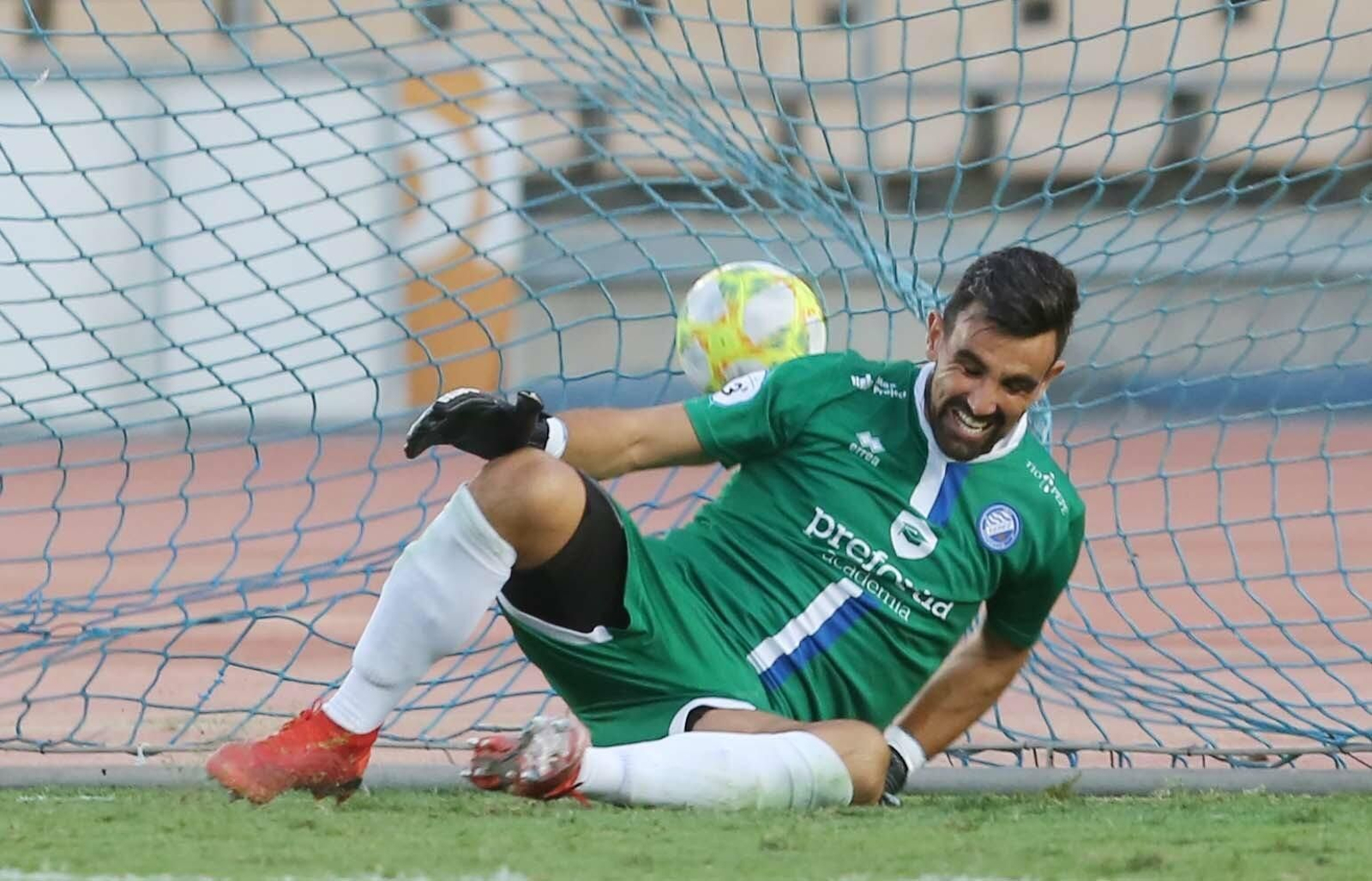 Imágenes de la victoria del Xerez Deportivo F.C. sobre  el San Roque de Lepe(2-1)