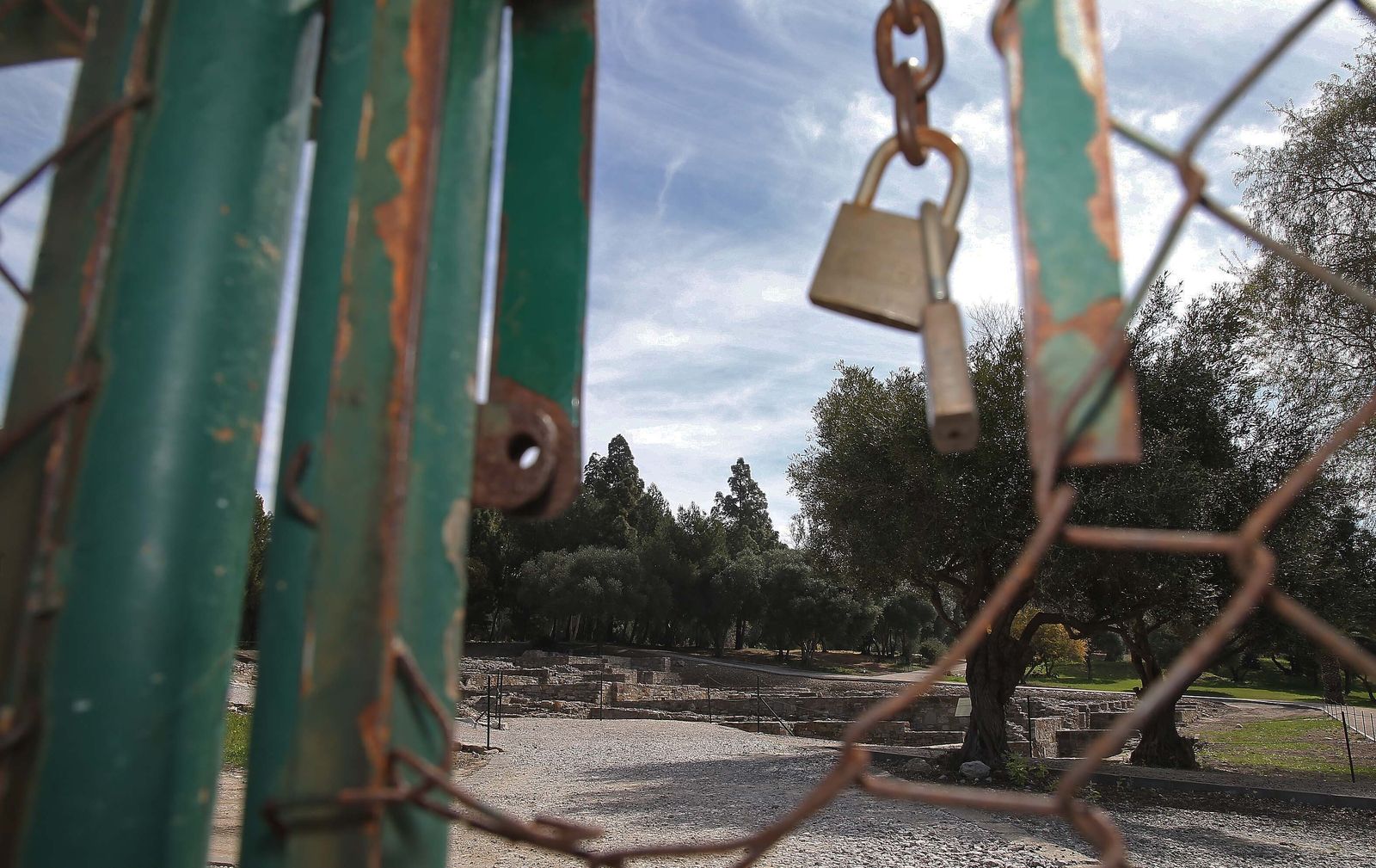 Cierre del yacimiento arqueológico de Carteia