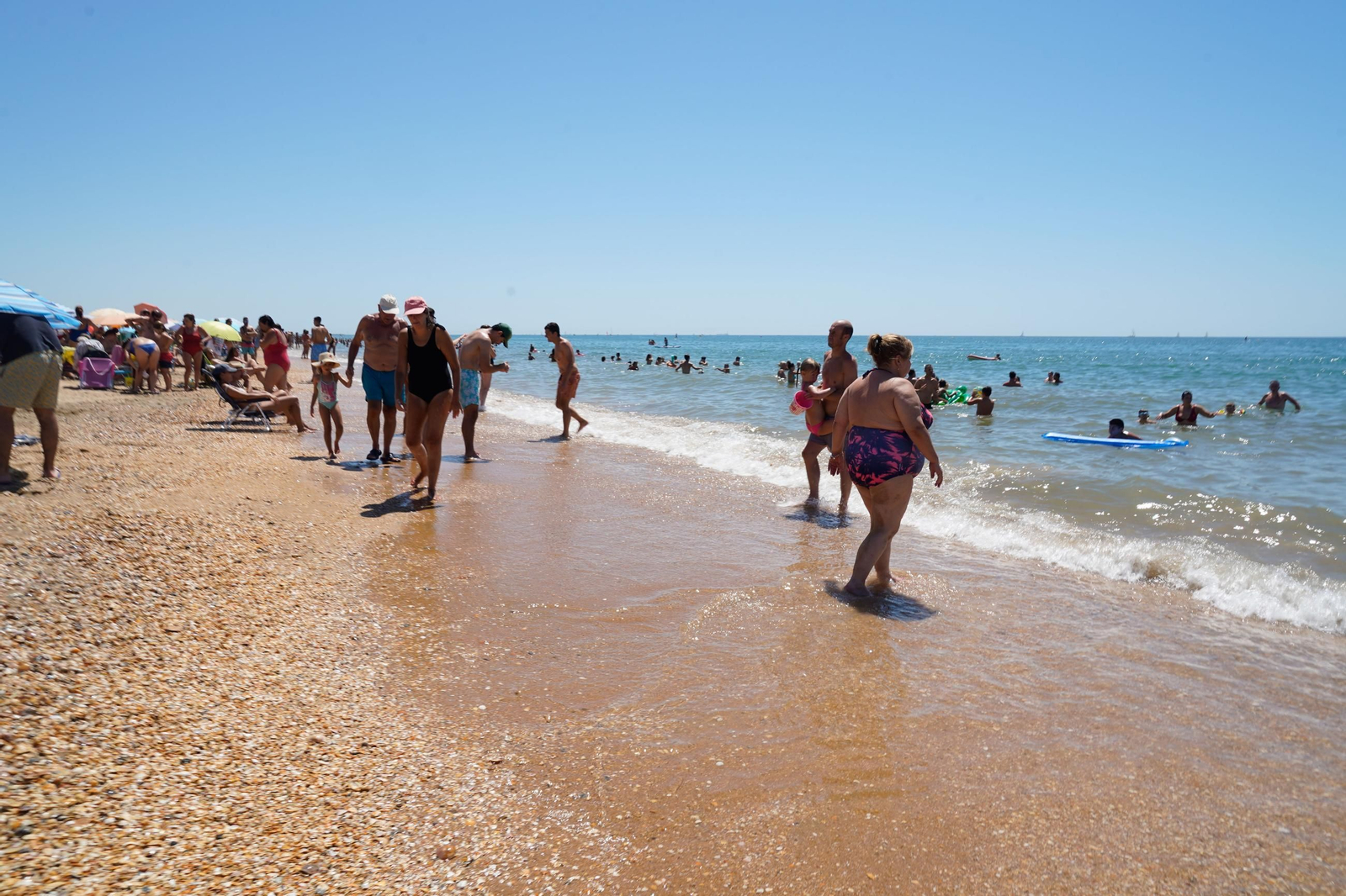 Imágenes de las playas de Huelva el sábado 17 de agosto
