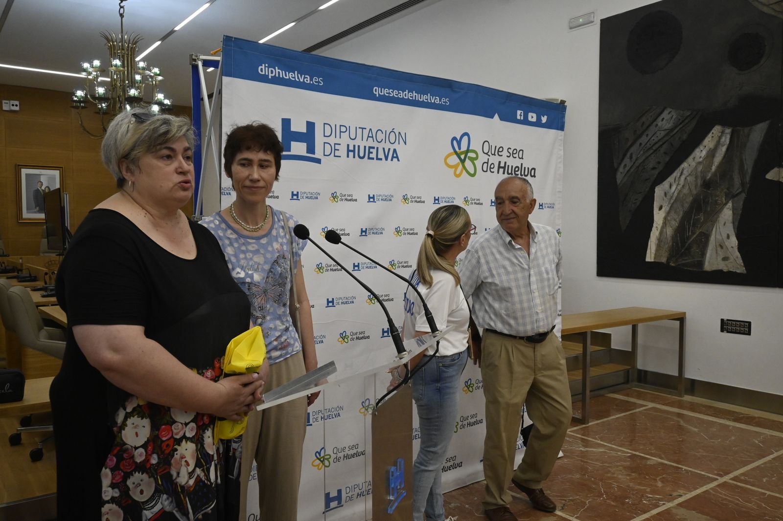 Menores ucranianos pasarán el verano en familias de acogida, en imágenes