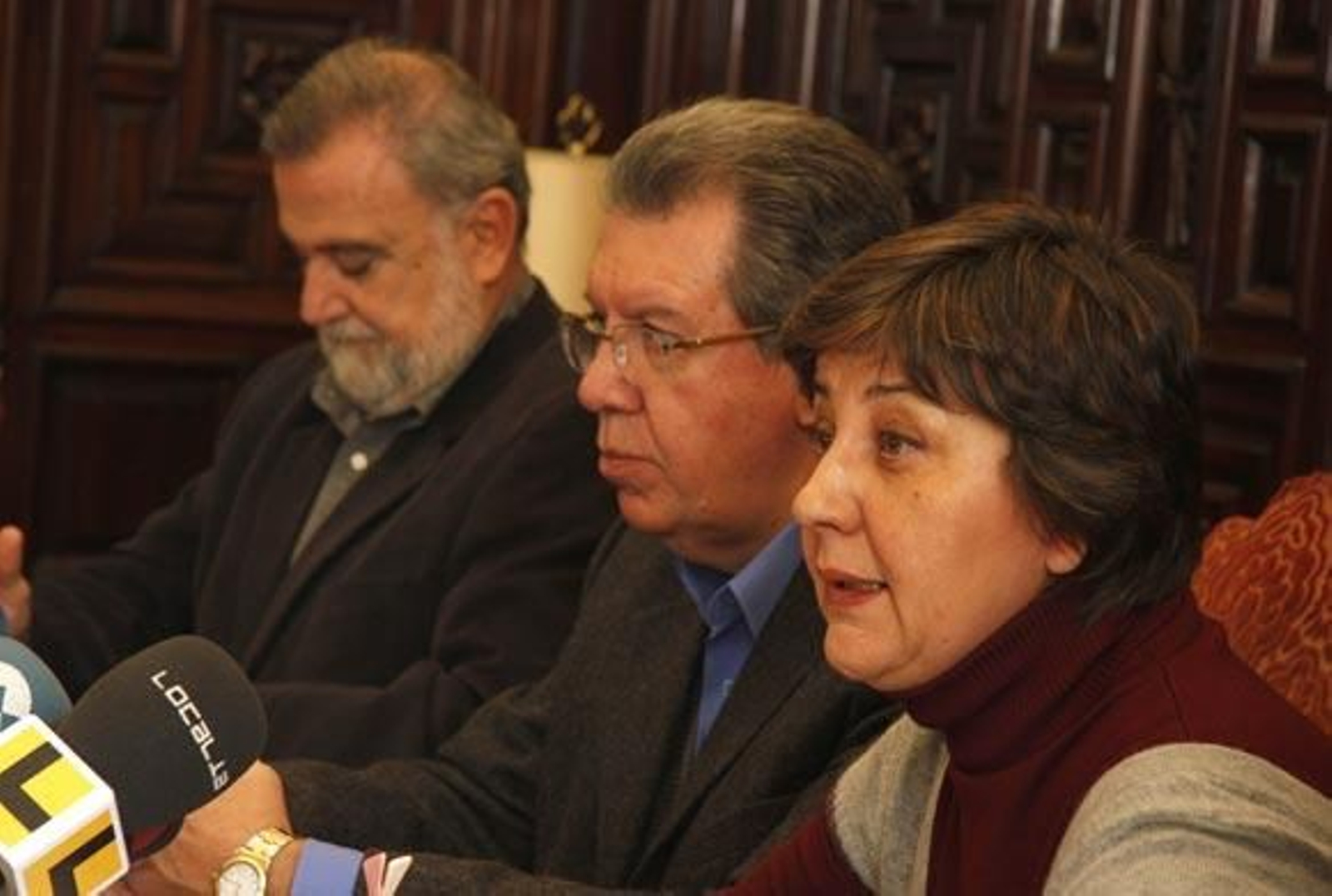 La juez imputa a la concejal de IU Josefa Medrano por prohibir el homenaje a Foxá