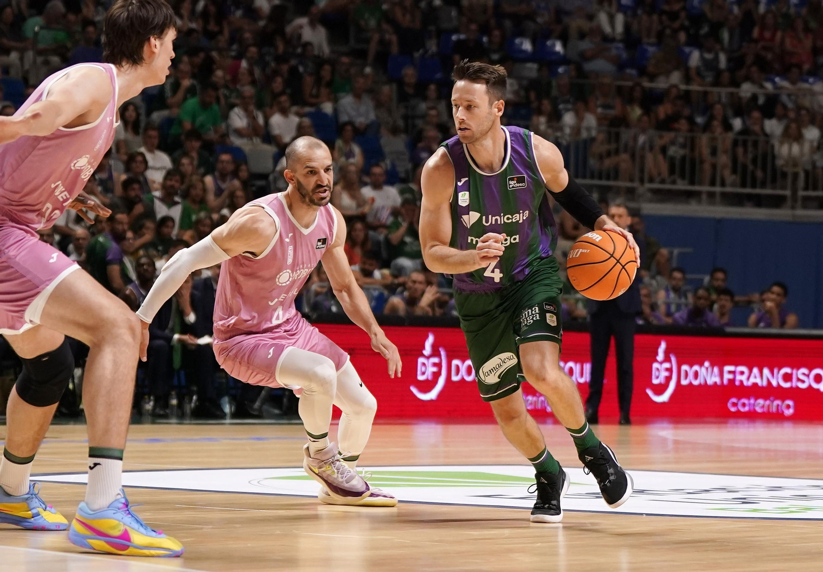 El Unicaja-Joventut, en fotos