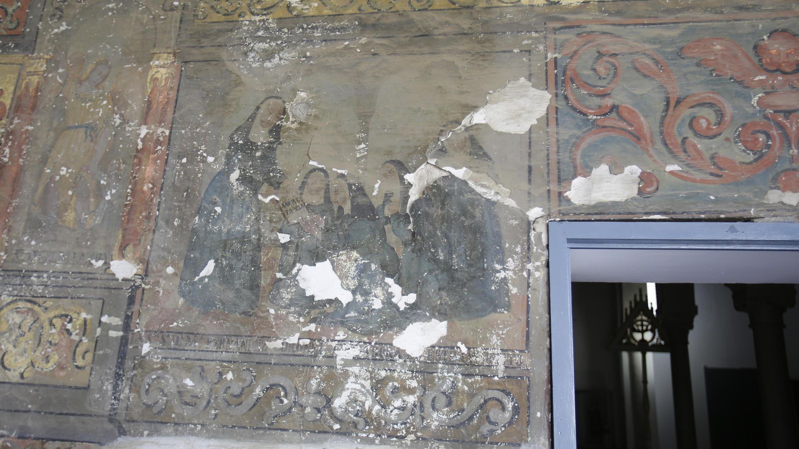 Detalles de las pinturas.