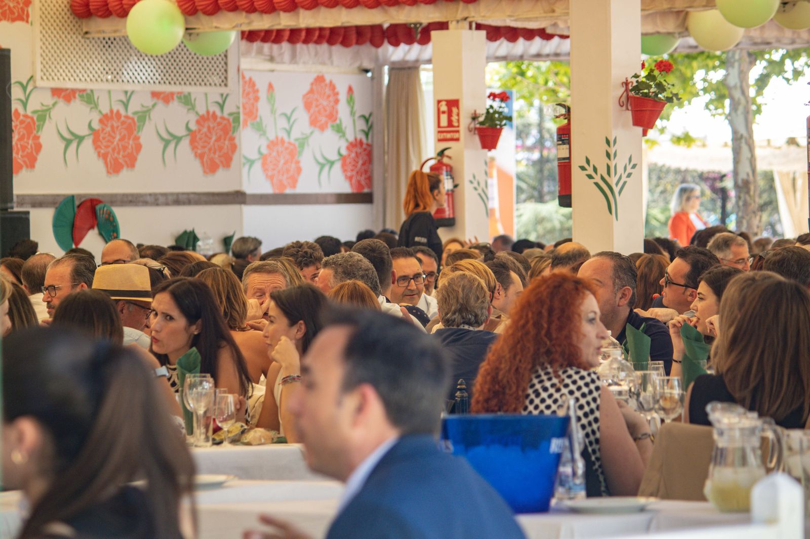Ambiente en Granada durante este lunes de Corpus, en imágenes