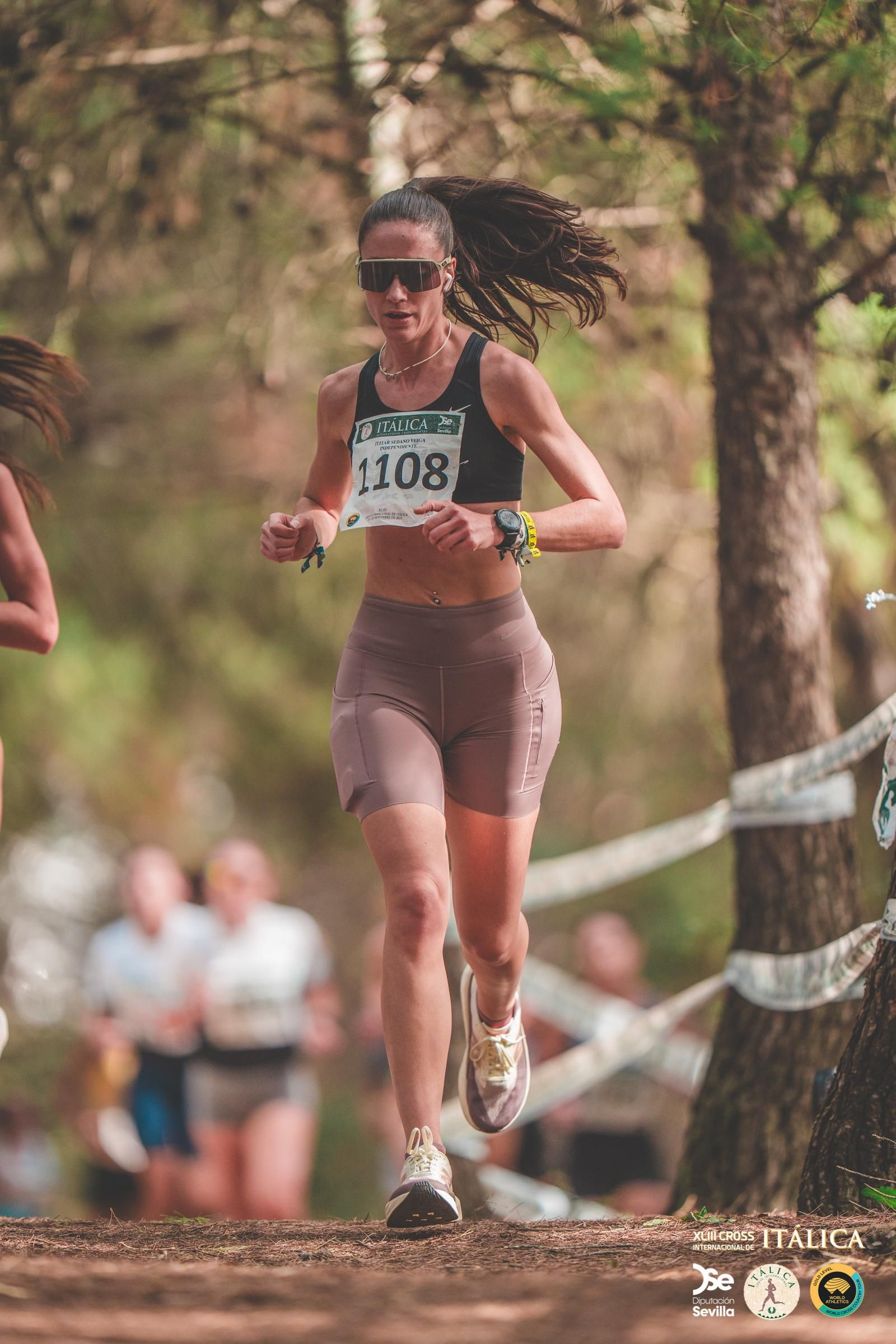 Búscate en las fotos del Cross de Itálica 2025 | 1