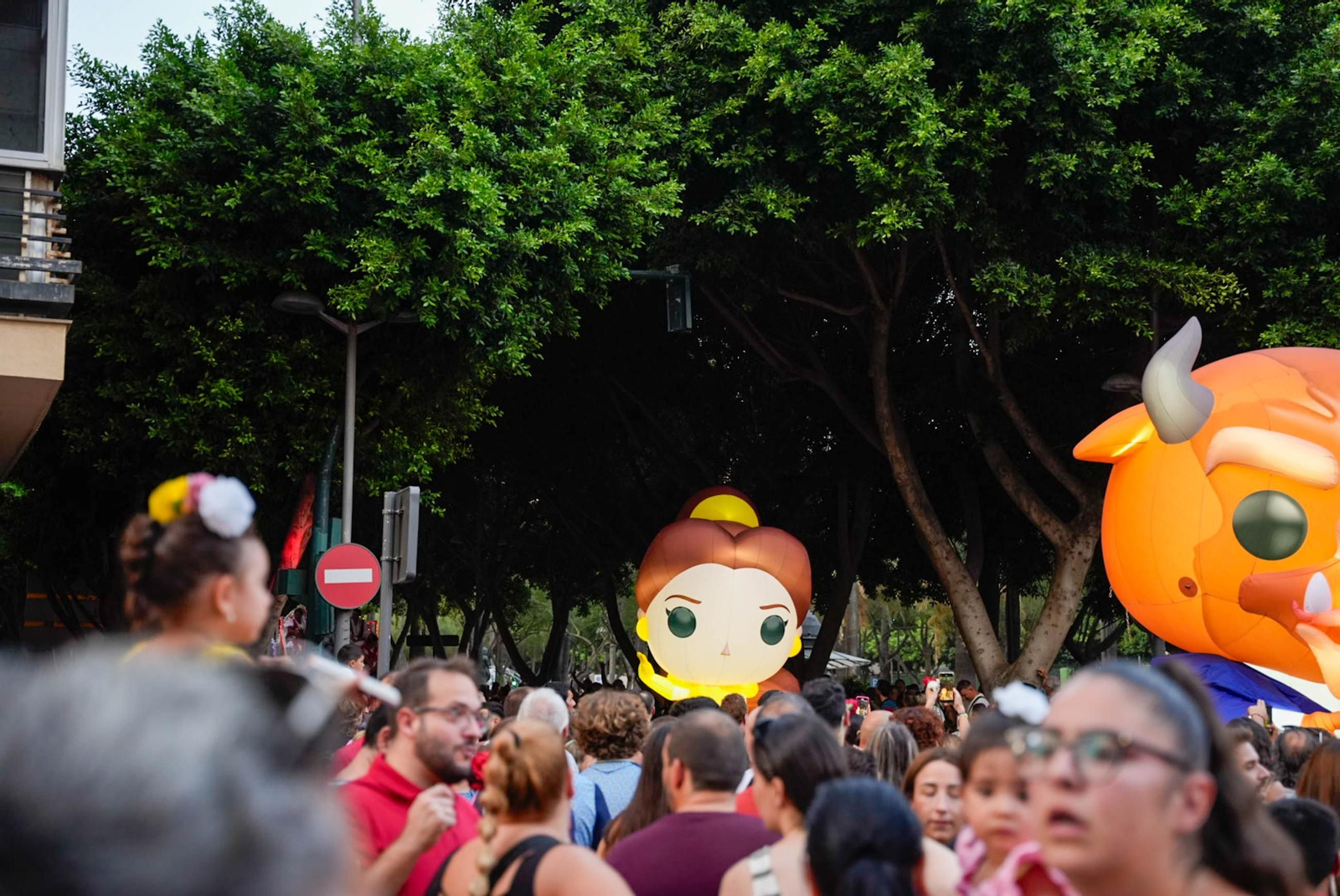 Así se ha vivido la Batalla de Flores en la Feria de Almería