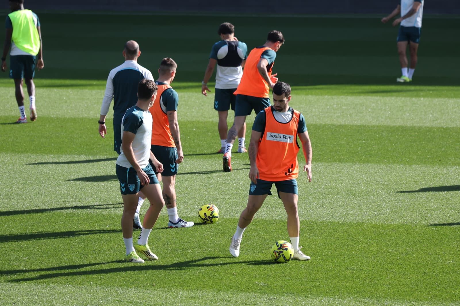 Funes, con fiebre y mascarilla pero al pie del cañón