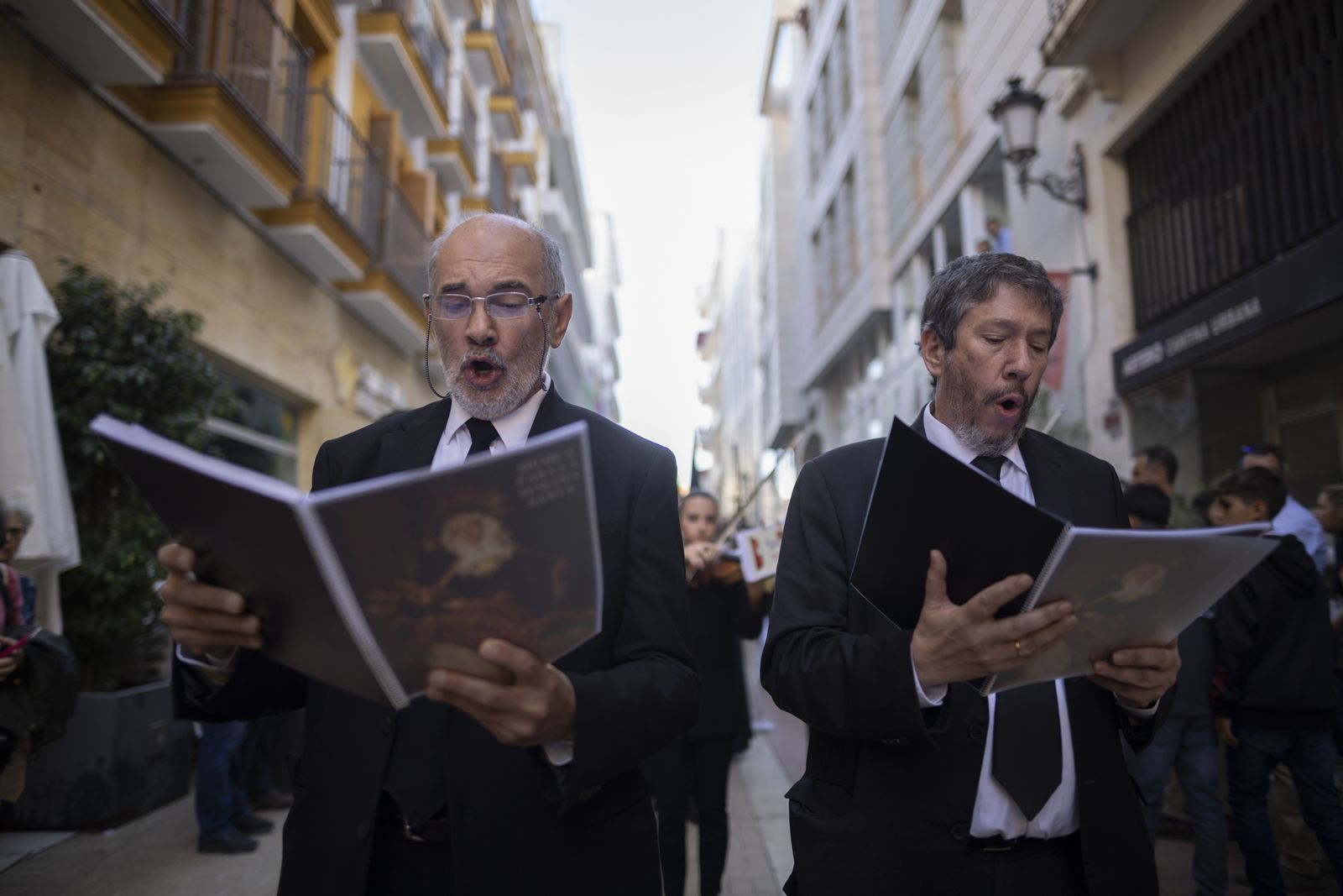 Miércoles Santo: Hermandad de la Santa Cruz de Huelva, en imágenes