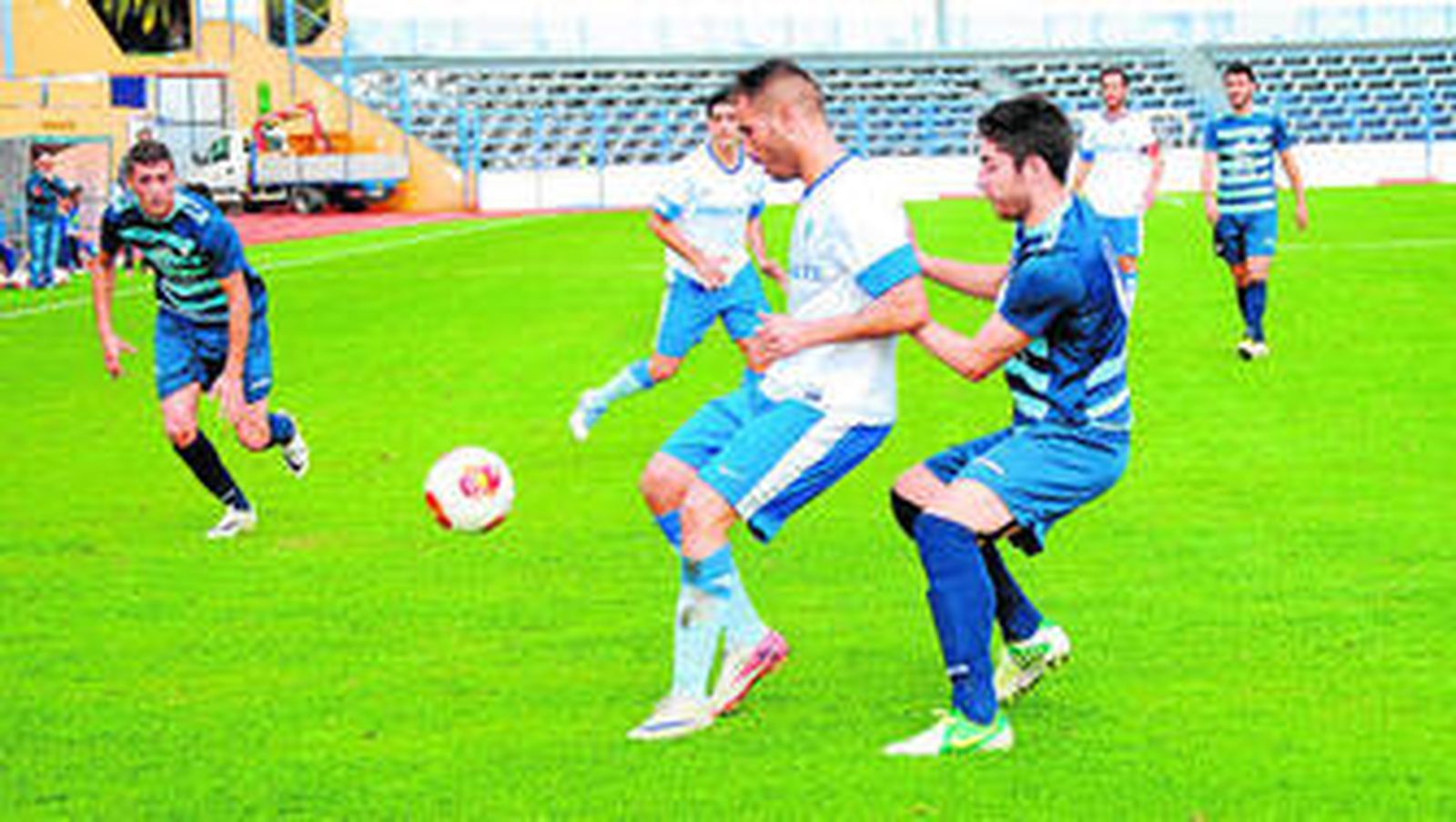 Añón, en un instante del partido con el Villacarrillo.