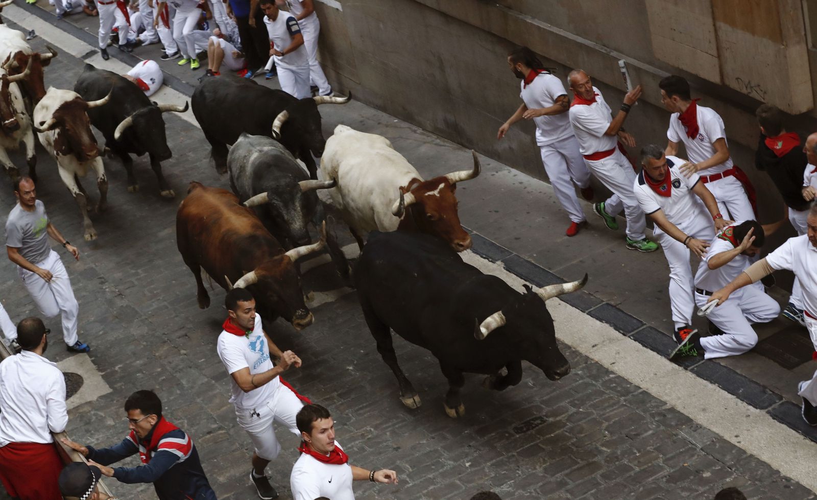 Las imágenes del último encierro de los sanfermines
