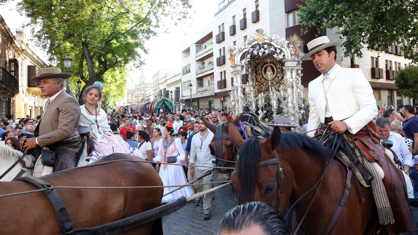 Vuelta a Jerez de la hermandad del Rocío