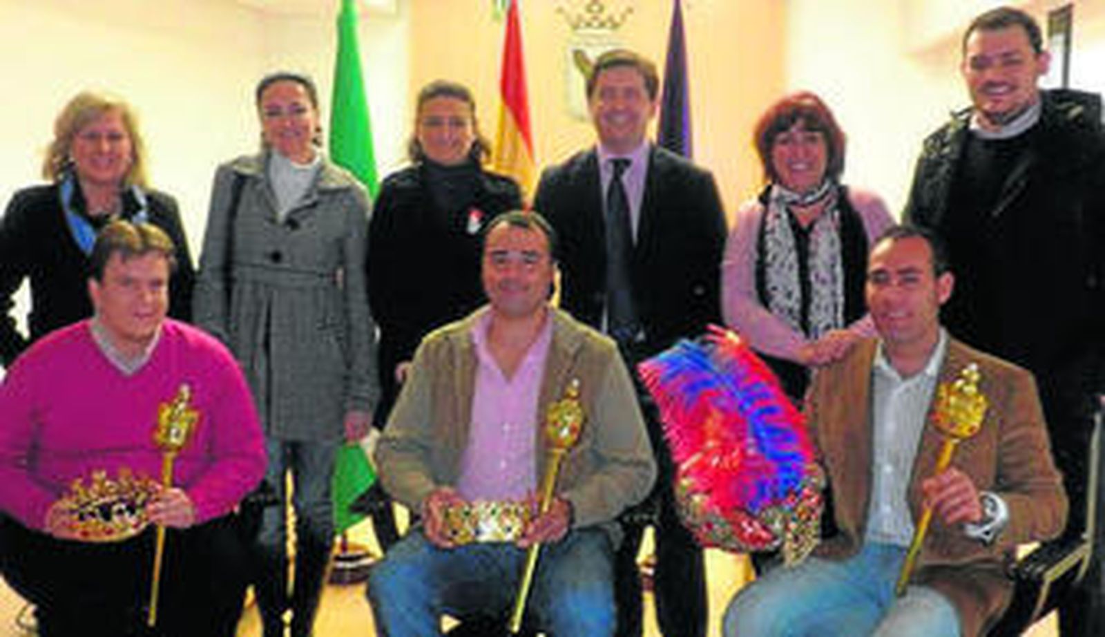 Los Reyes Magos posan en primer plano.