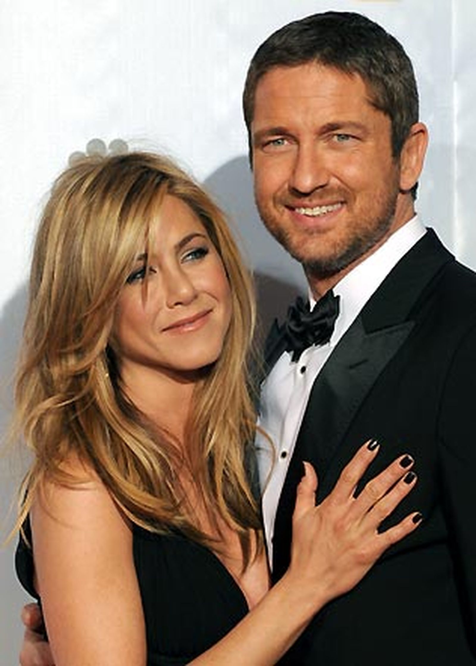 Jennifer Aniston y Gerard Butler se montan una 'fiesta privada' en los Globos de Oro