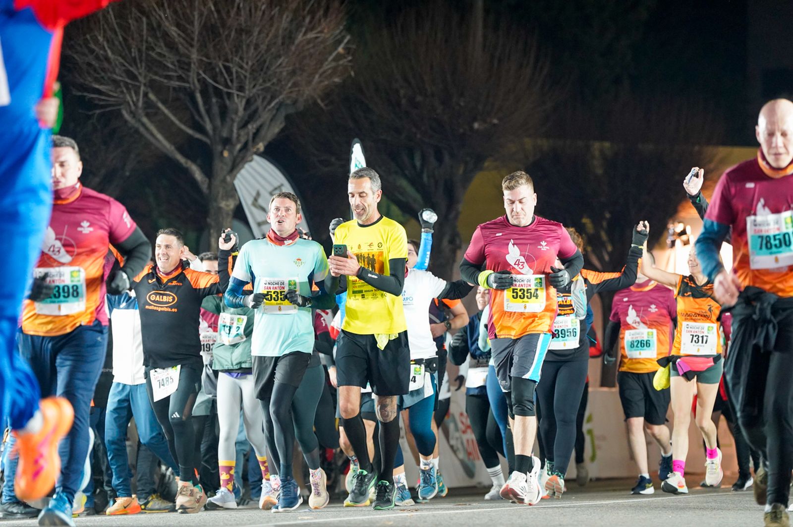 En imágenes: búscate en tu llegada a meta de la Carrera de San Antón 2026 (19)