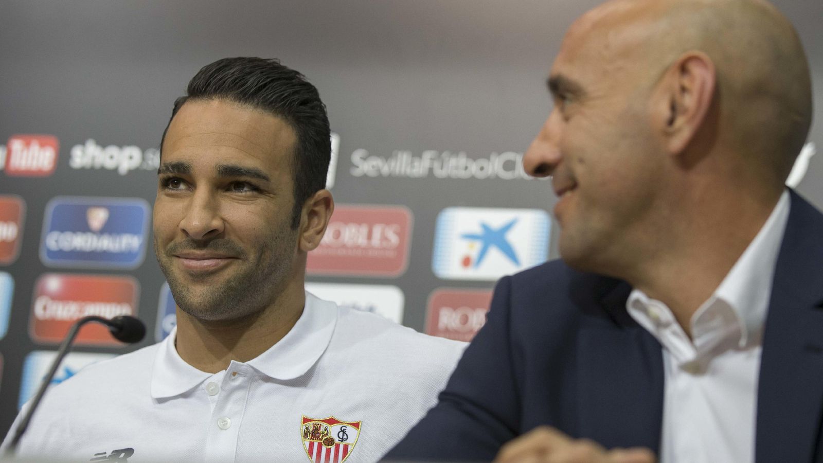 El central francés del Sevilla F.C. Adil Rami. El central francés del Sevilla F.C. Adil Rami.