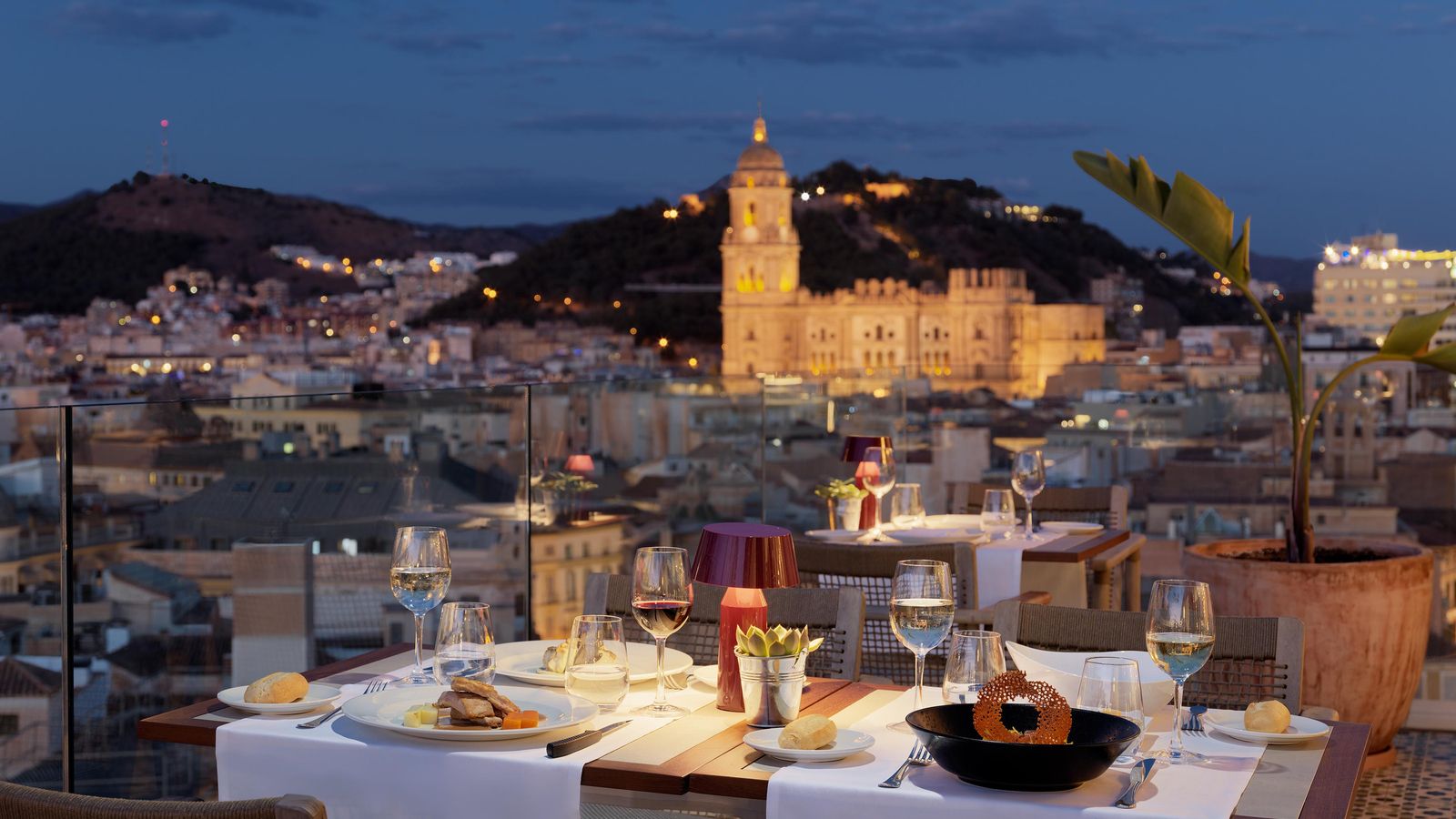 Terraza H10 Croma Málaga