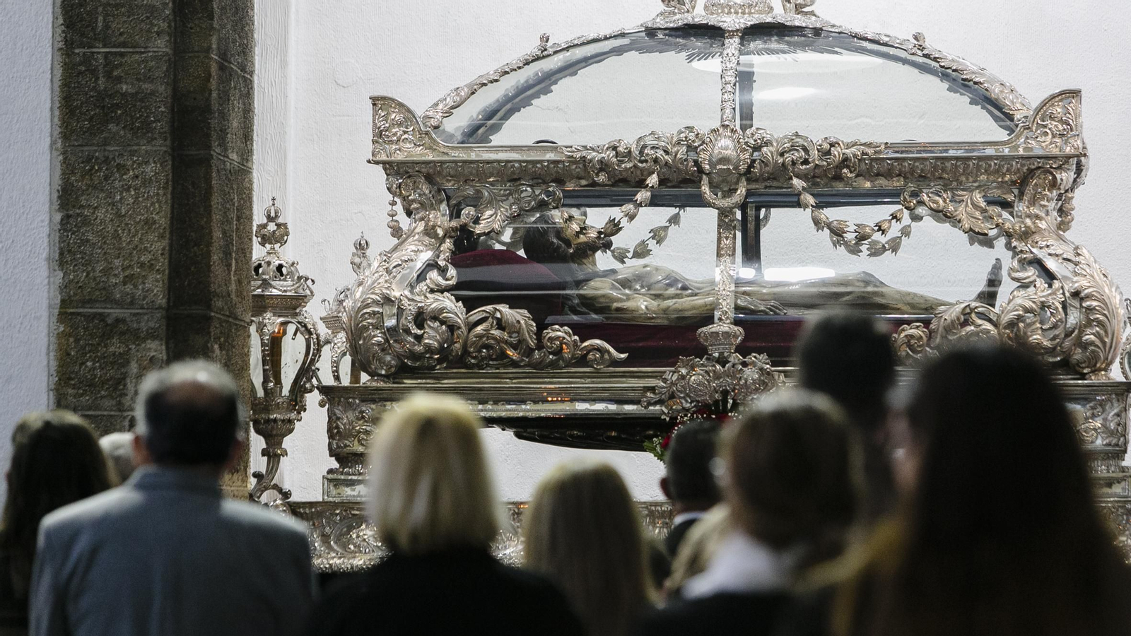 Las imágenes del Sábado Santo en Cádiz