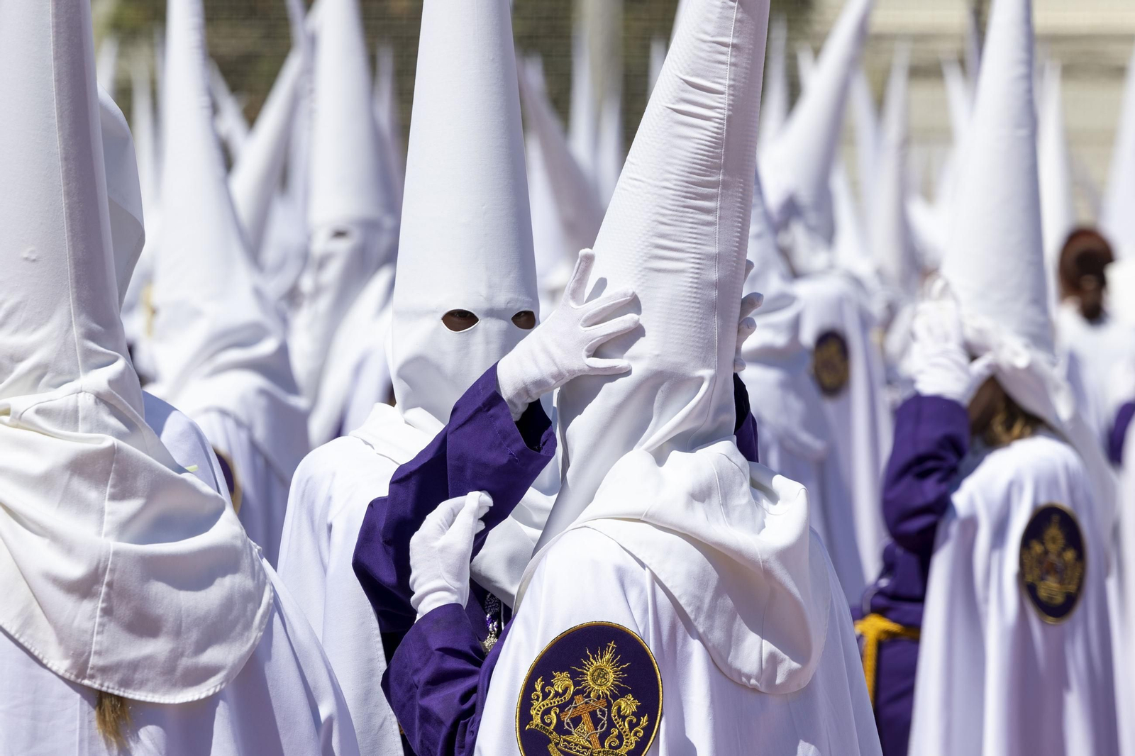 En imágenes, Gran Poder adeanta su salida y recorta su recorrido en el Miércoles Santo de la Semana Santa 2025 de San Fernando