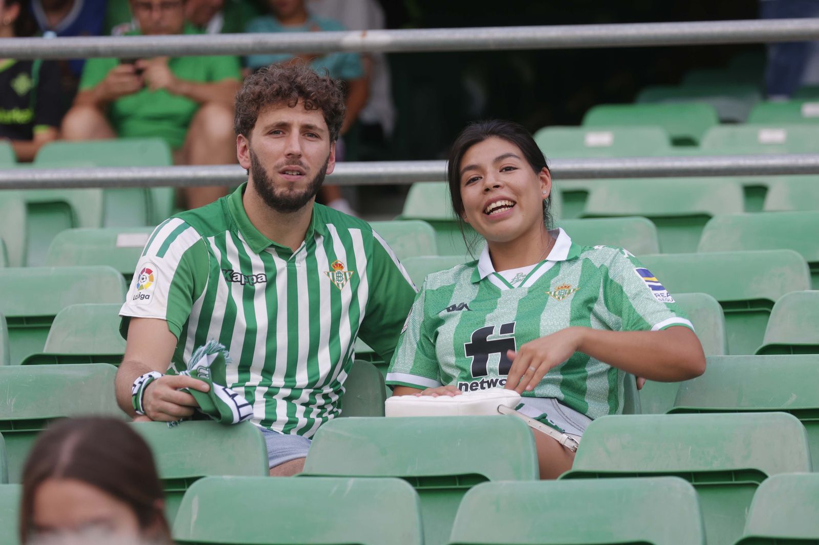 Búscate en las gradas del Villamarín