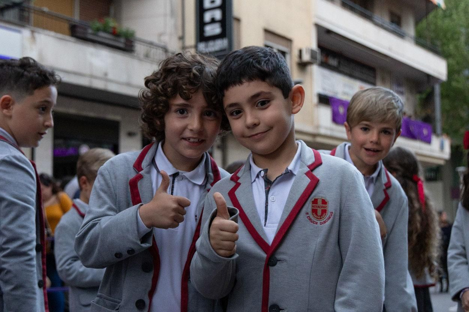 Los jiennenses arropan a las tres cofradías de la tarde en un Domingo de Ramos más caluroso de lo esperado (II)