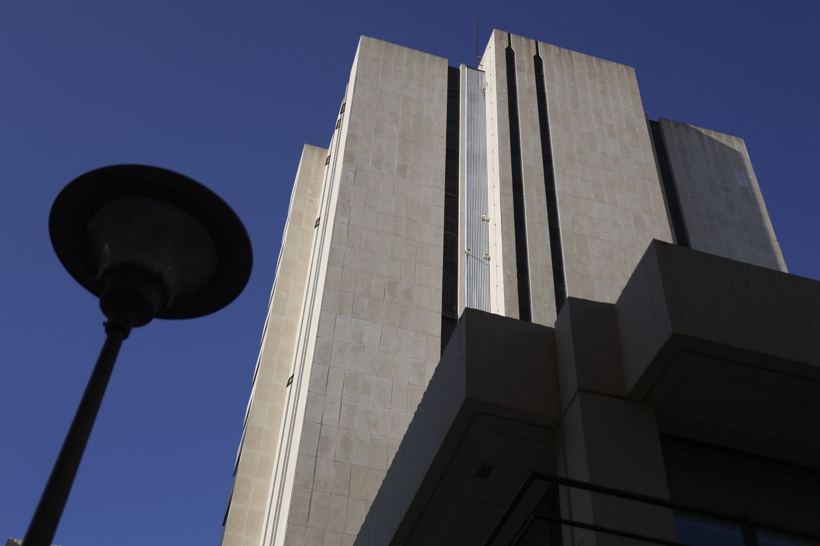 Imágenes de los 10 edificios singulares de la Málaga contemporánea