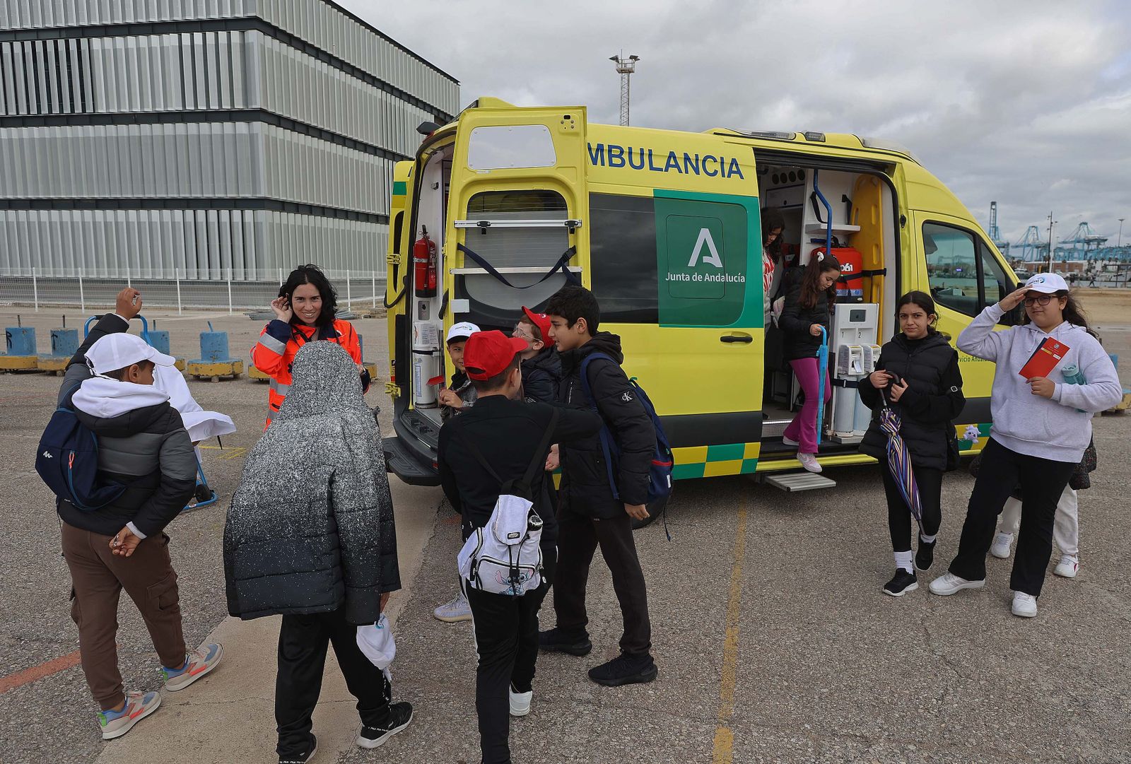 Imágenes del Día Europeo del 112 celebrado en el Puerto de Algeciras