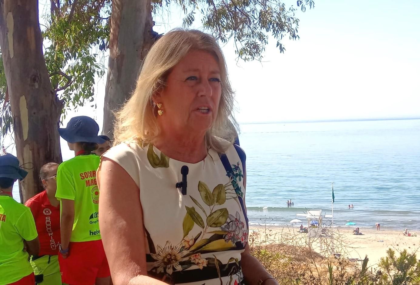 La alcaldesa de Marbella defiende a la Policía Local tras la intervención contra los manteros y destaca que hubo una "agresión previa"