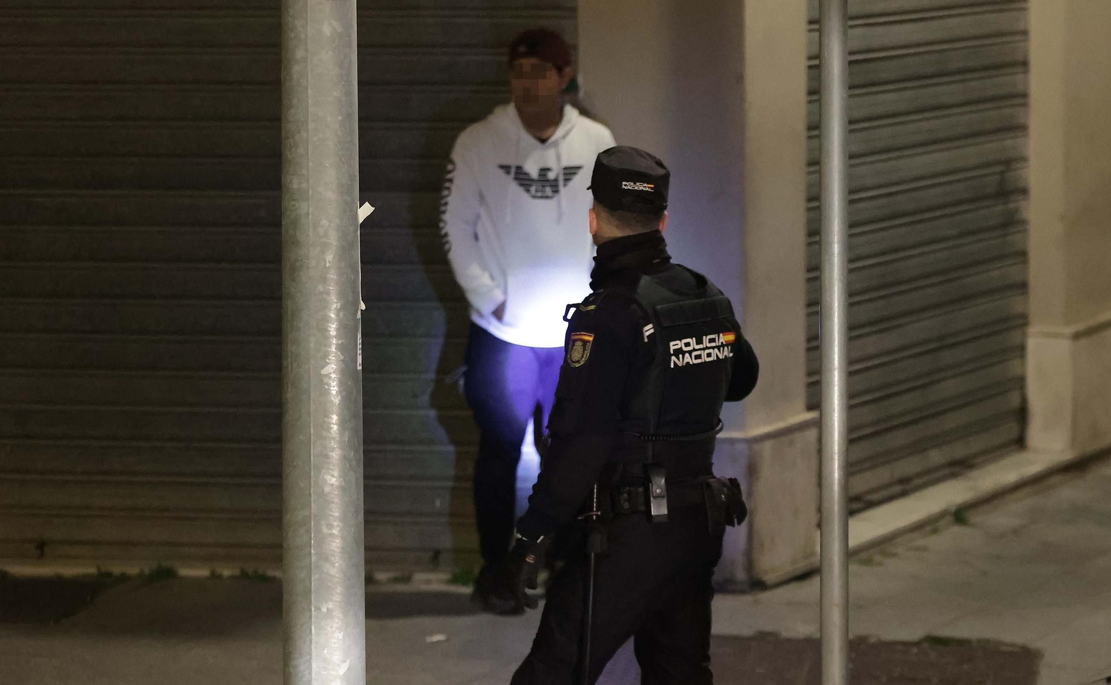 Fotos del despliegue de la Policía Nacional en el barrio de La Caridad de Algeciras