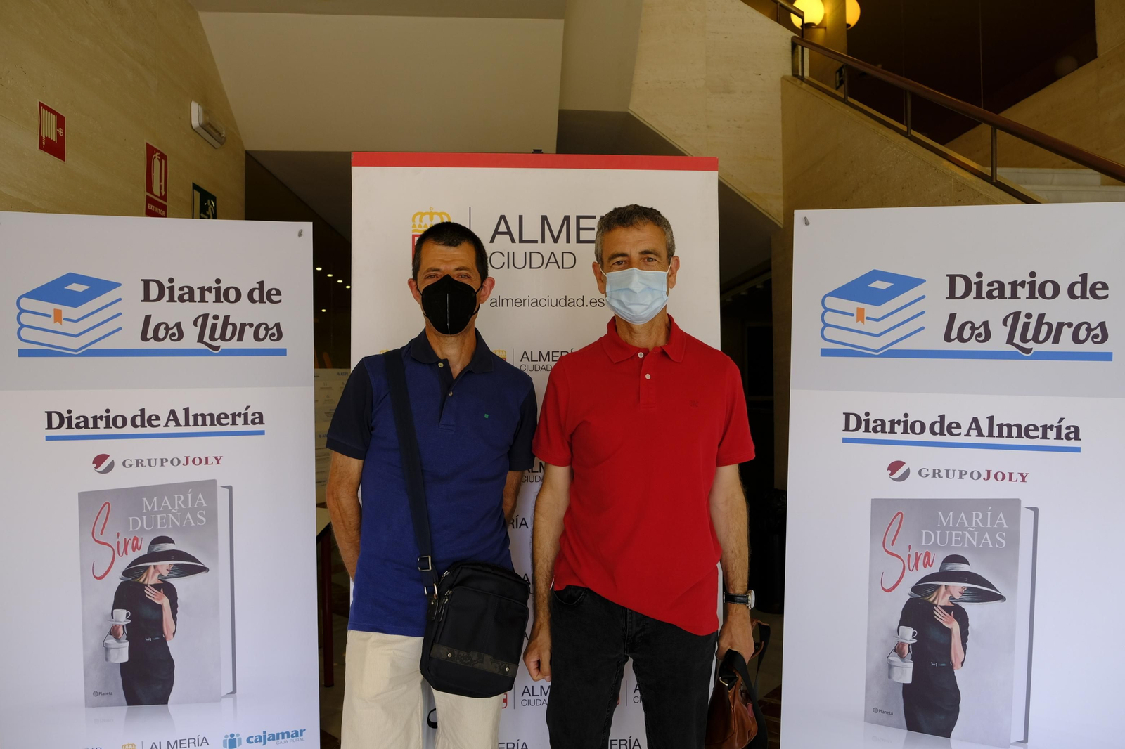 Fotogalería del Diario de los Libros, con María Dueñas. Almería