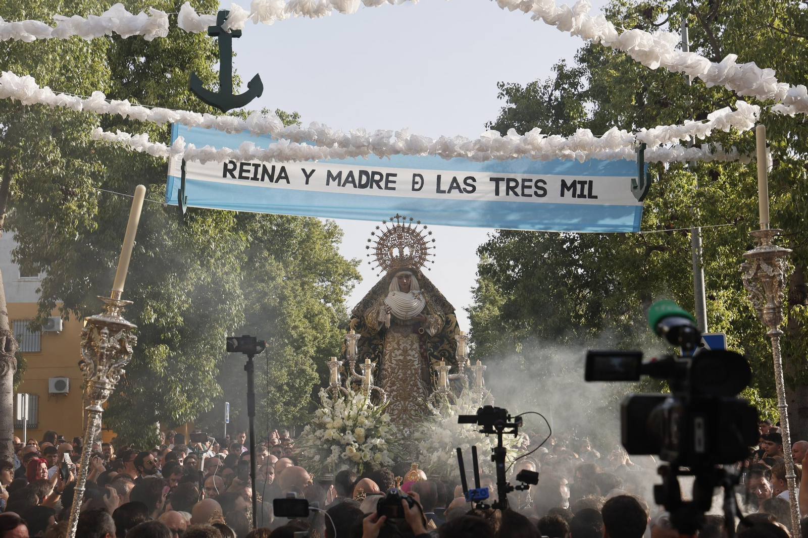 Las Tres Mil se empapa de Esperanza