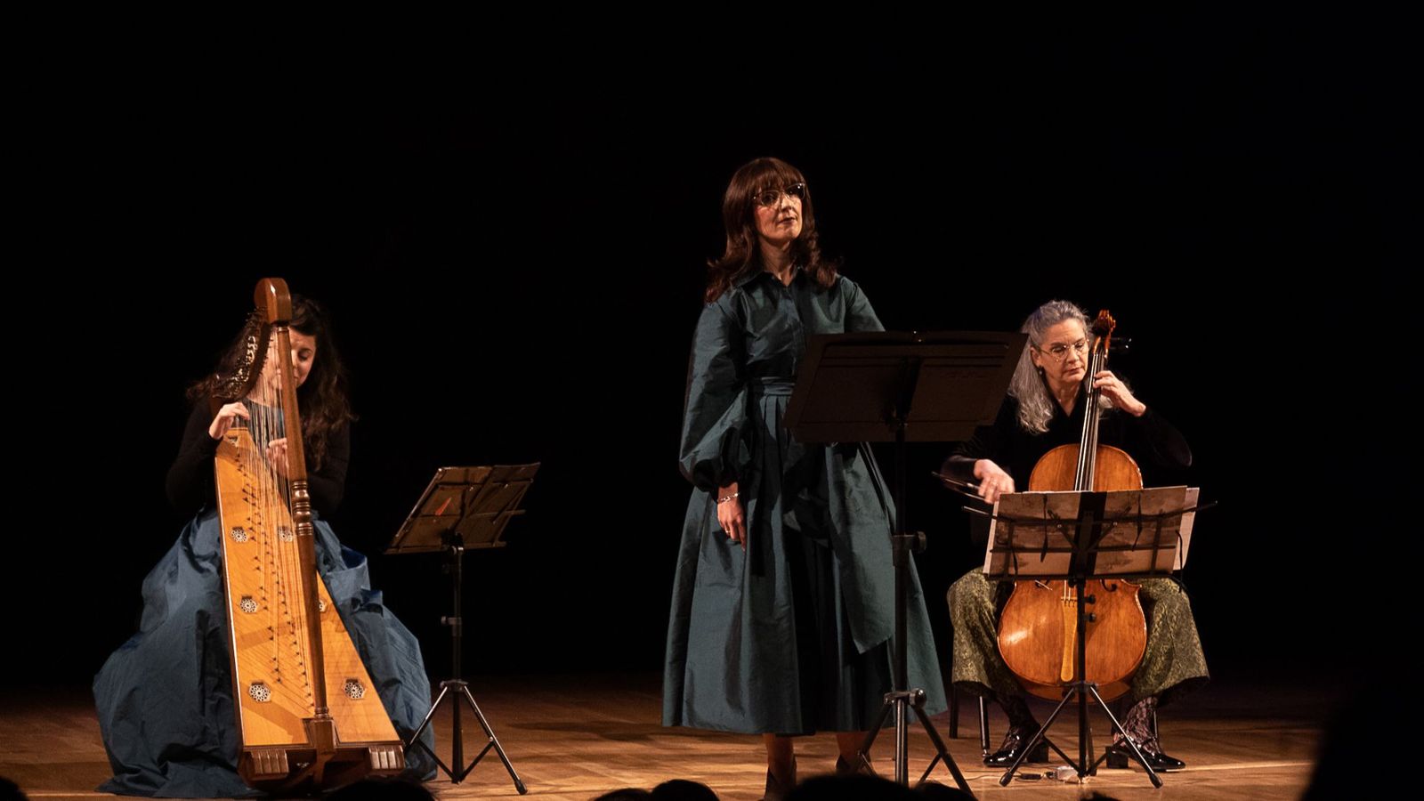 Sara Águeda, Cristina Bayón y María Alejandra Saturno en el Espacio Turina