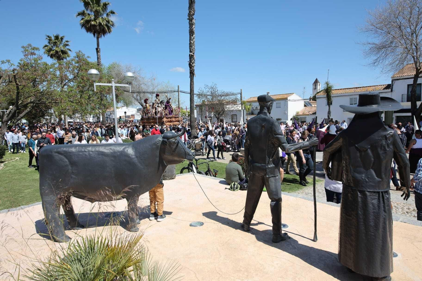 La Hermandad de La Entrega en su primera salida a Jerez