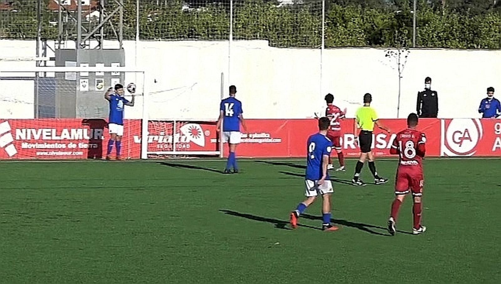 Imagen del partido en El Limonar.