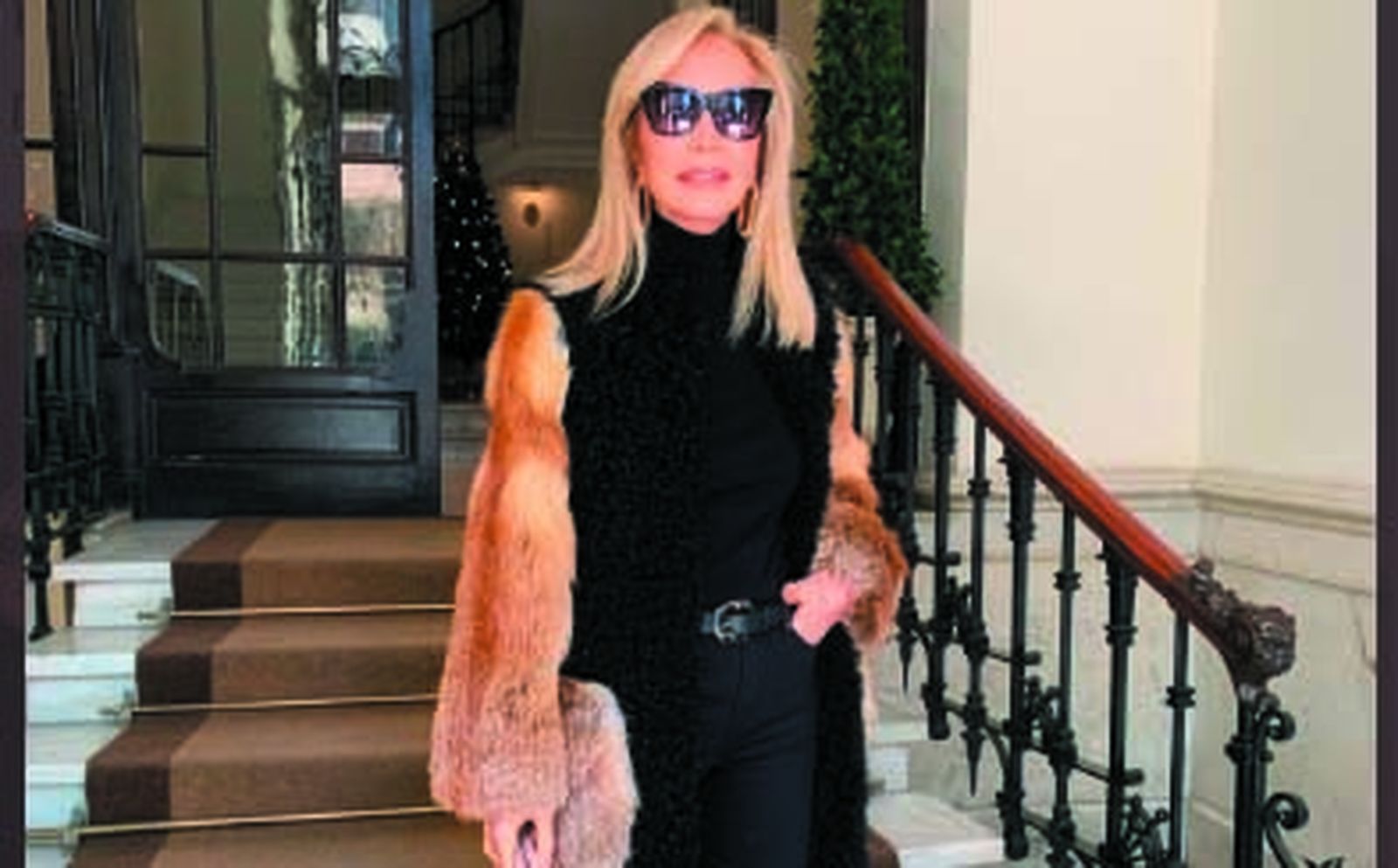 Carmen Lomana  con el abrigo de la discordia