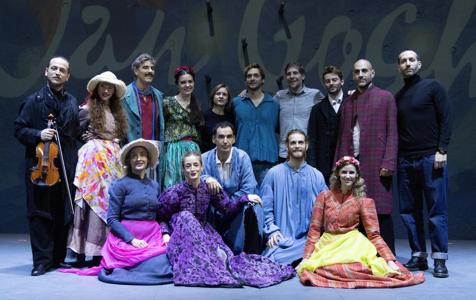 El espectáculo teatral Forever Van Gogh aterriza en el Cartuja Center de Sevilla, todas las fotos