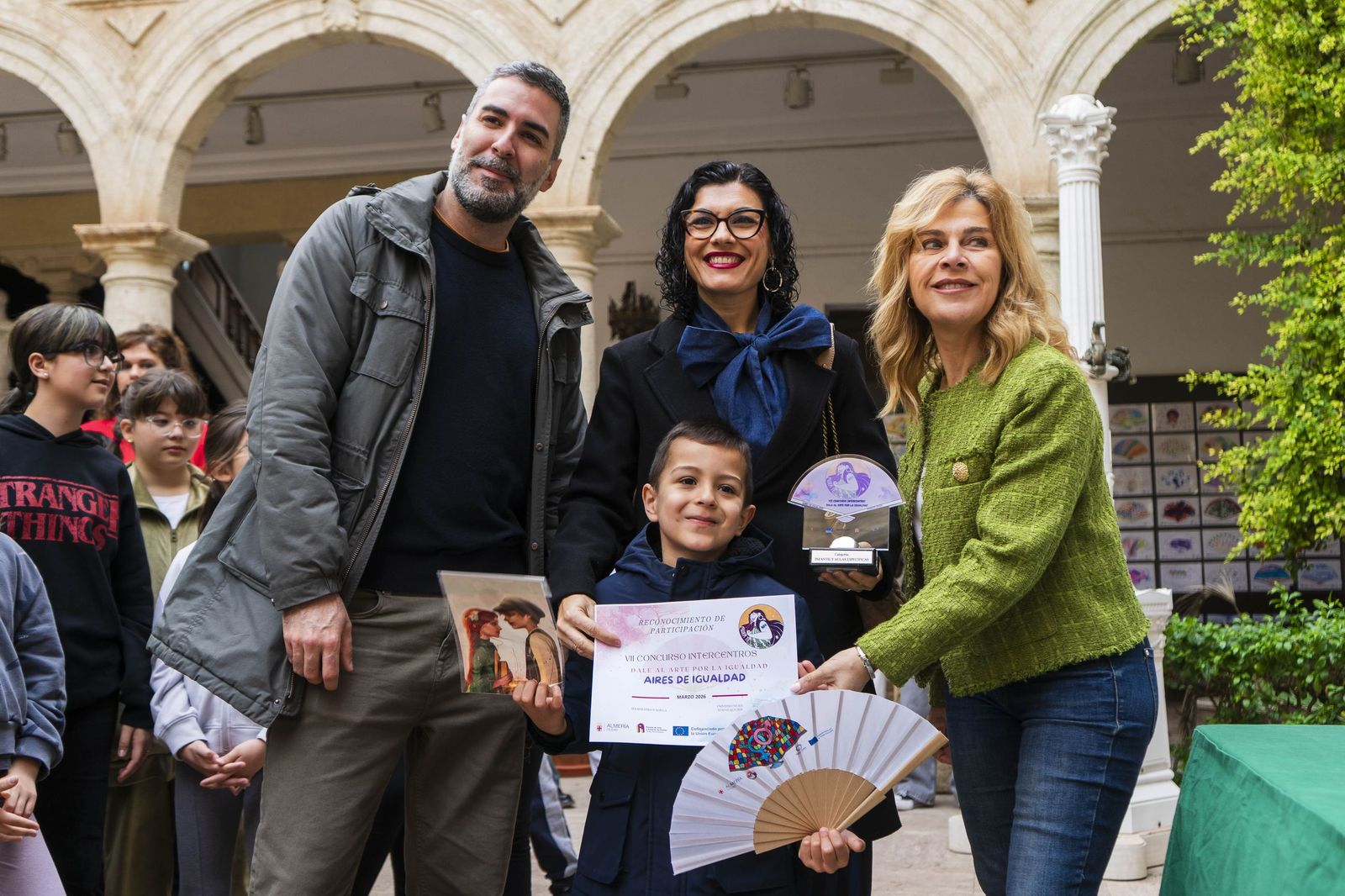 Las imágenes de los premios de la VII Edición del Concurso Intercentros 'Dale al Arte por la Igualdad'