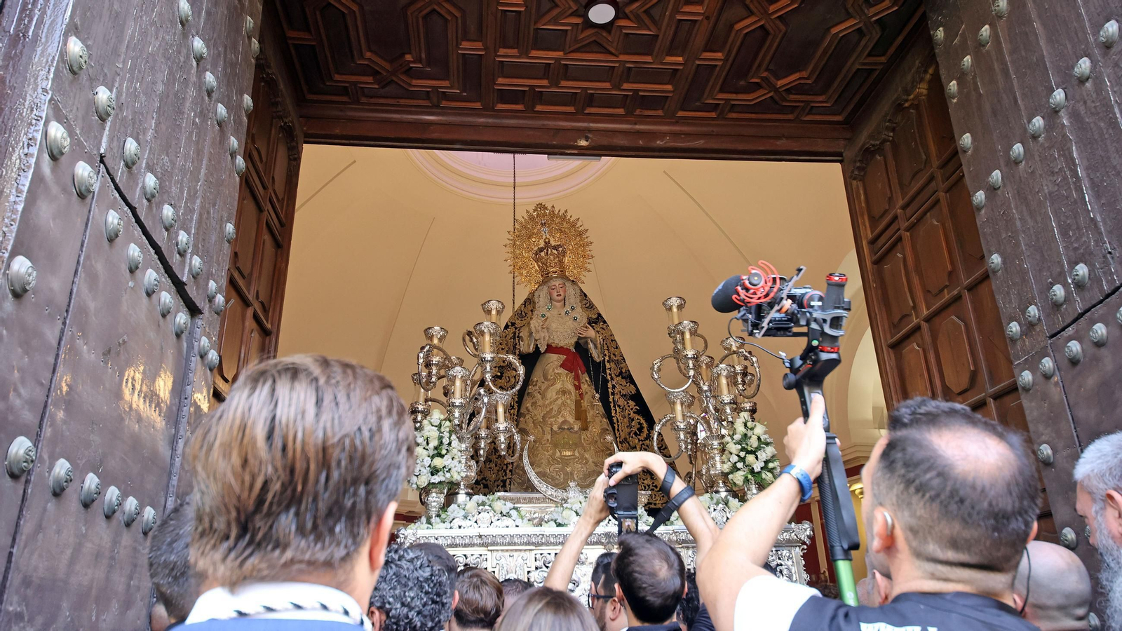Medalla de Oro de Jerez a la Virgen de la Coronación