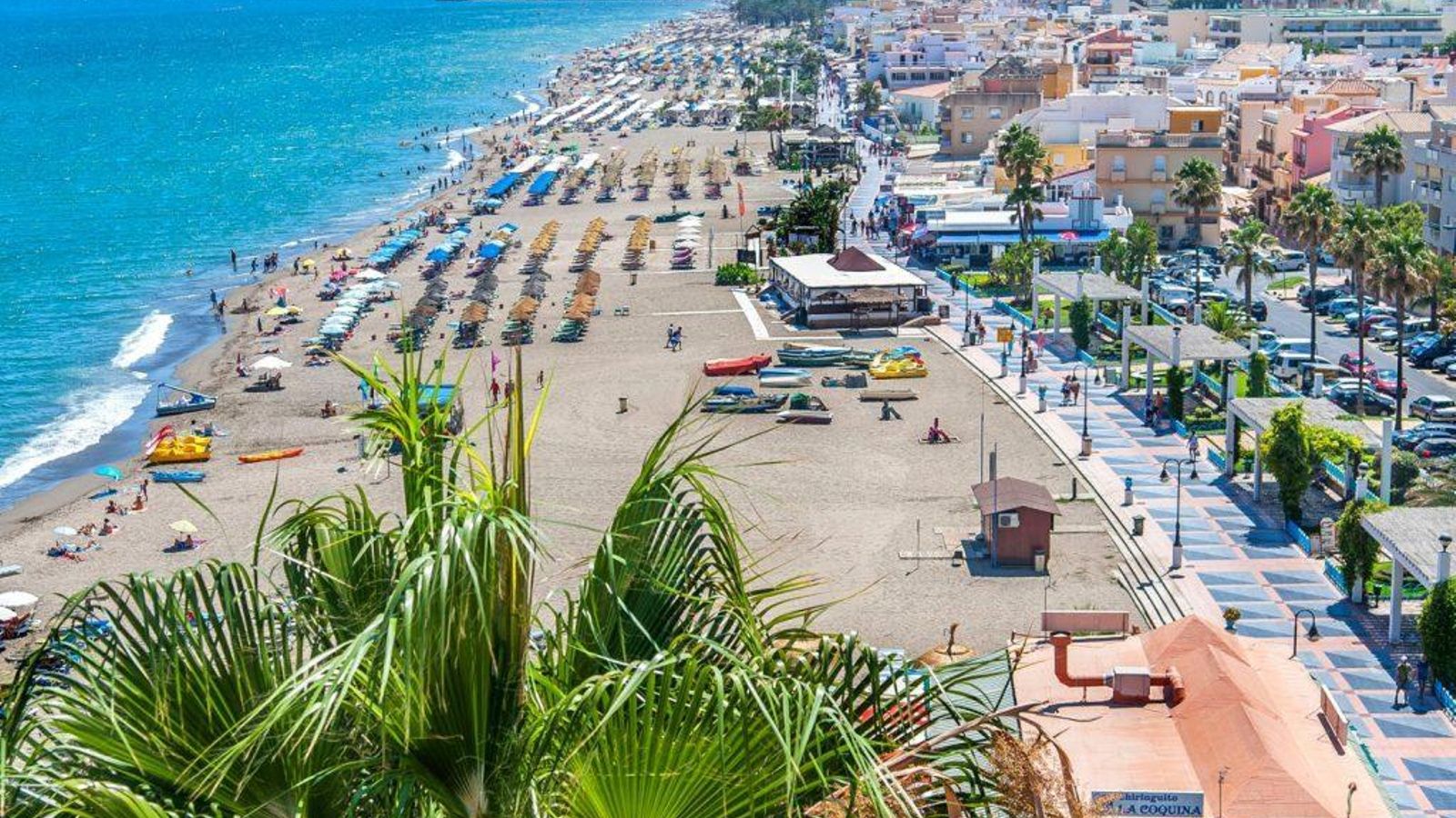 La playa de La Carihuela, localizada en Torremolinos. La playa de La Carihuela, localizada en Torremolinos.