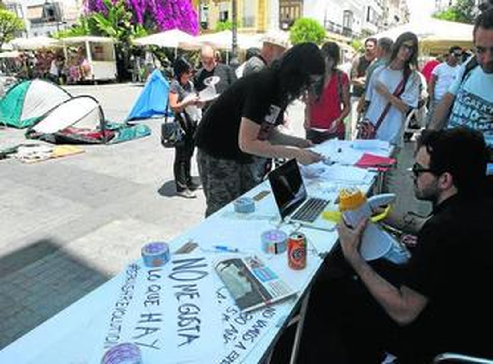 La actividad local de este movimiento continúa junto a la Biblioteca Municipal 'Rafael Pablos'.