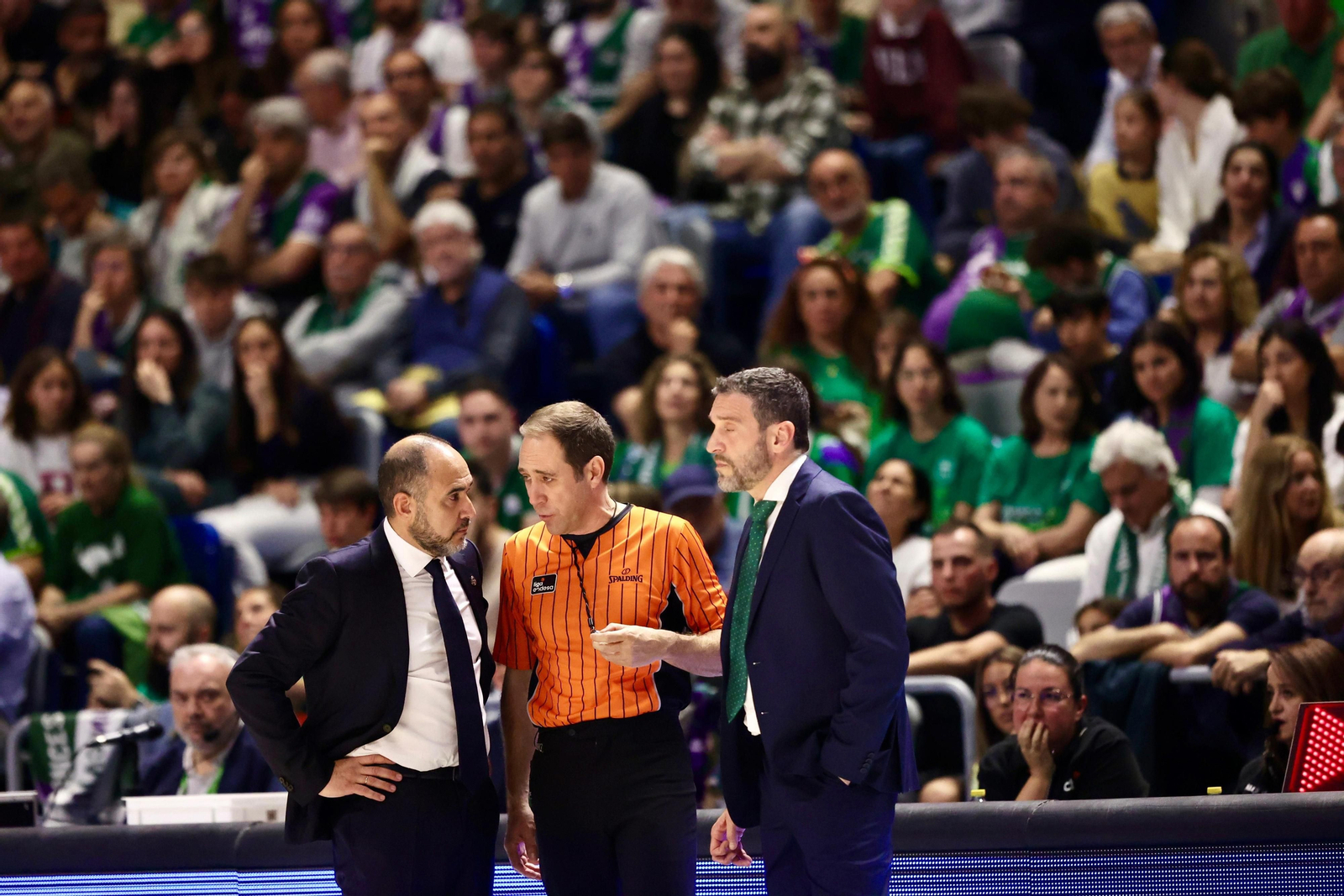 El Unicaja - Real Madrid, en fotos