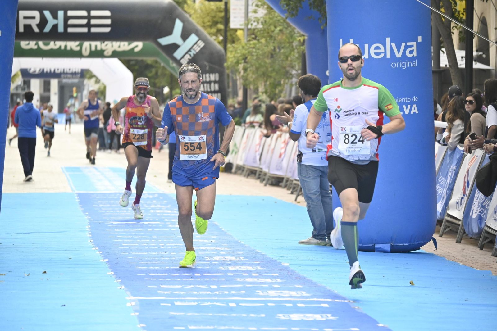 Imágenes de la Carrera 21K en Huelva