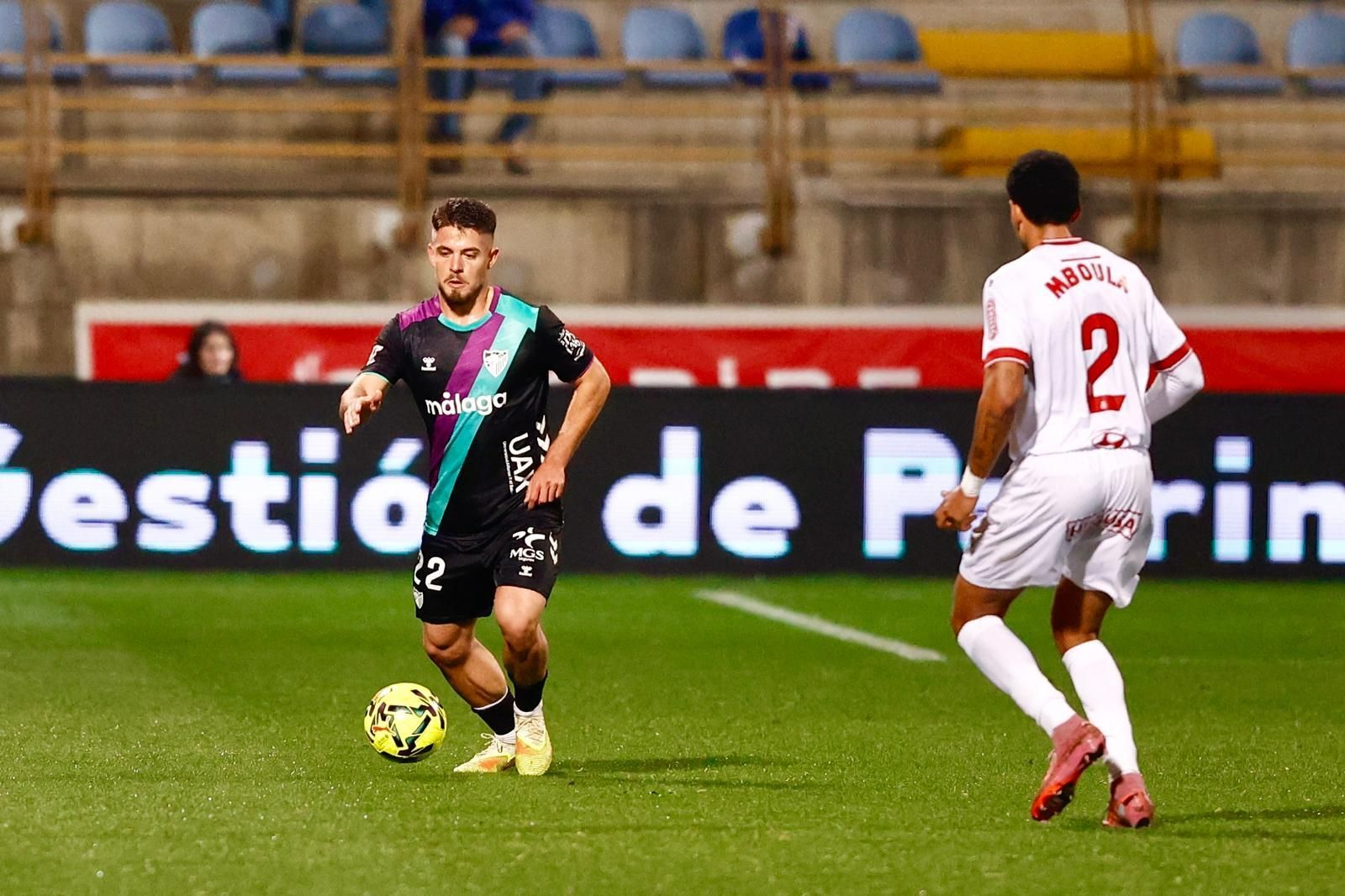 Cultural Leonesa-Málaga CF: Las fotos del partido