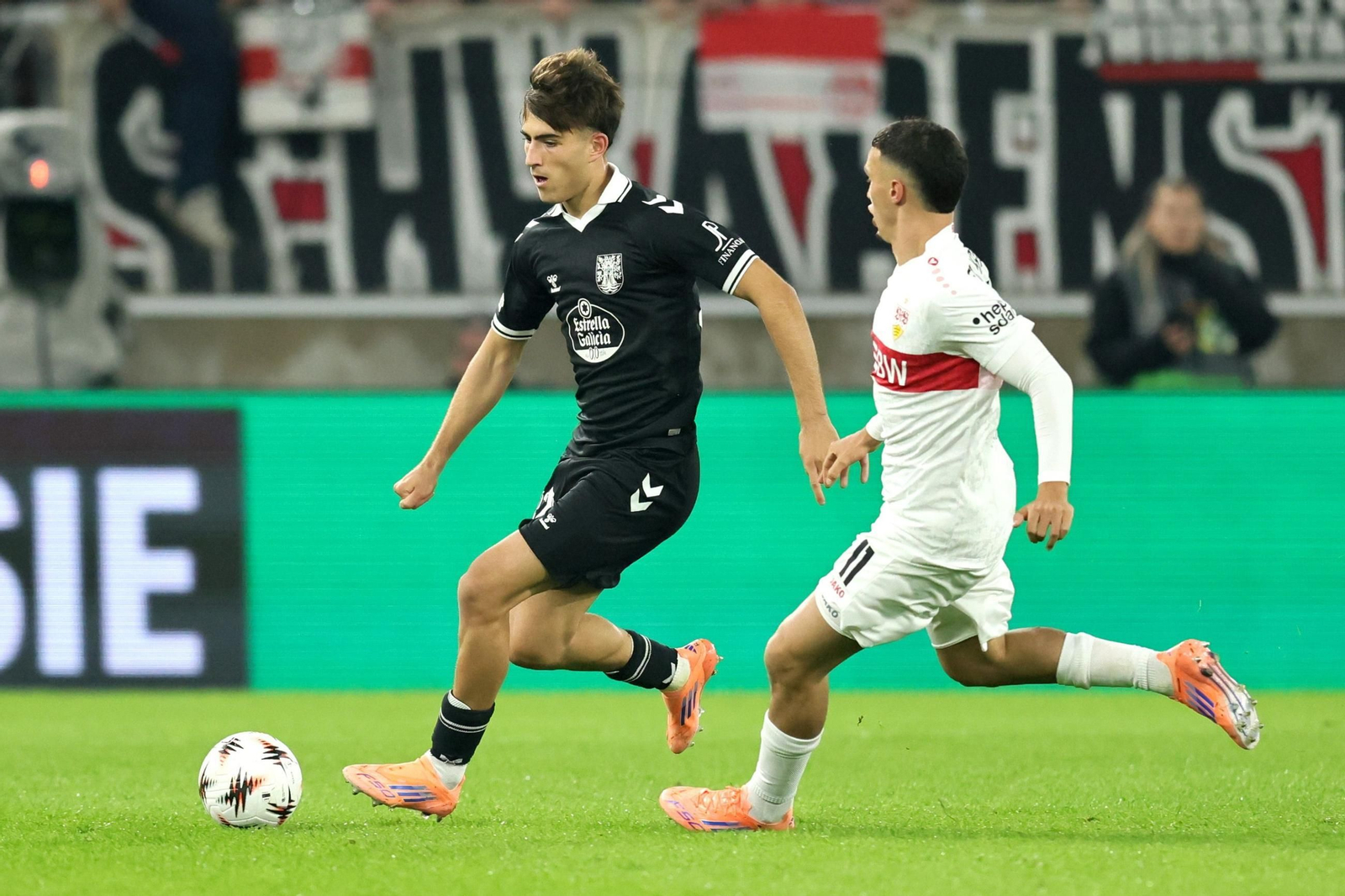 Stuttgart-Celta (6).jpg