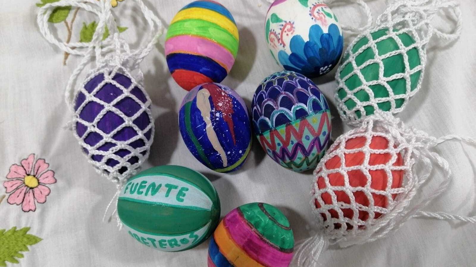 Huevos pintados de Fuente Carreteros.