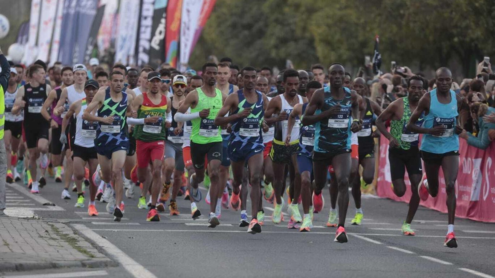 La cabeza de la carrera en los primeros kilómetros.